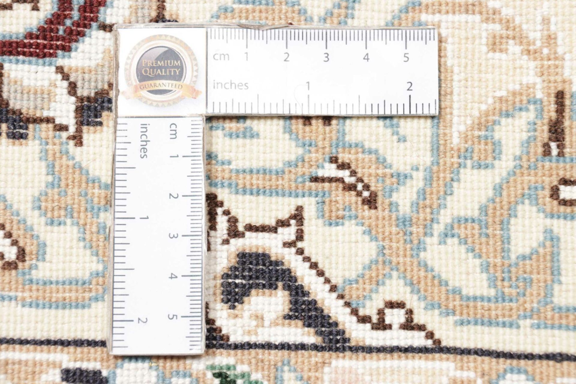 Nain Persian Rug — hand-knotted, 136 × 224 cm, Wool