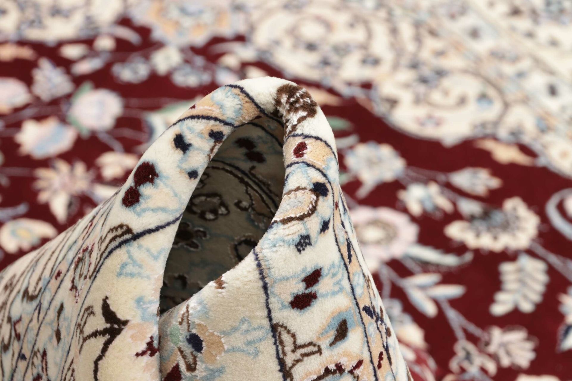Nain Persian Rug 156 × 234 cm, Wool, hand-knotted