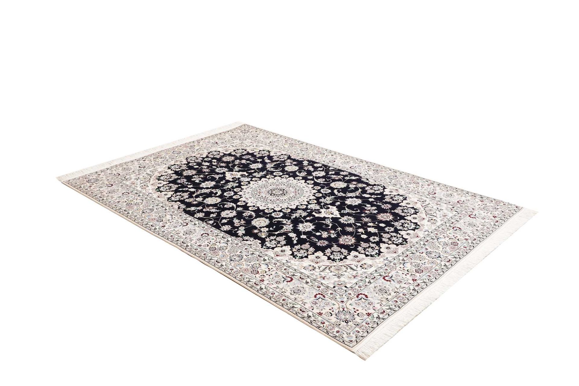 Nain Persian Rug 154 × 231 cm, Wool, hand-knotted