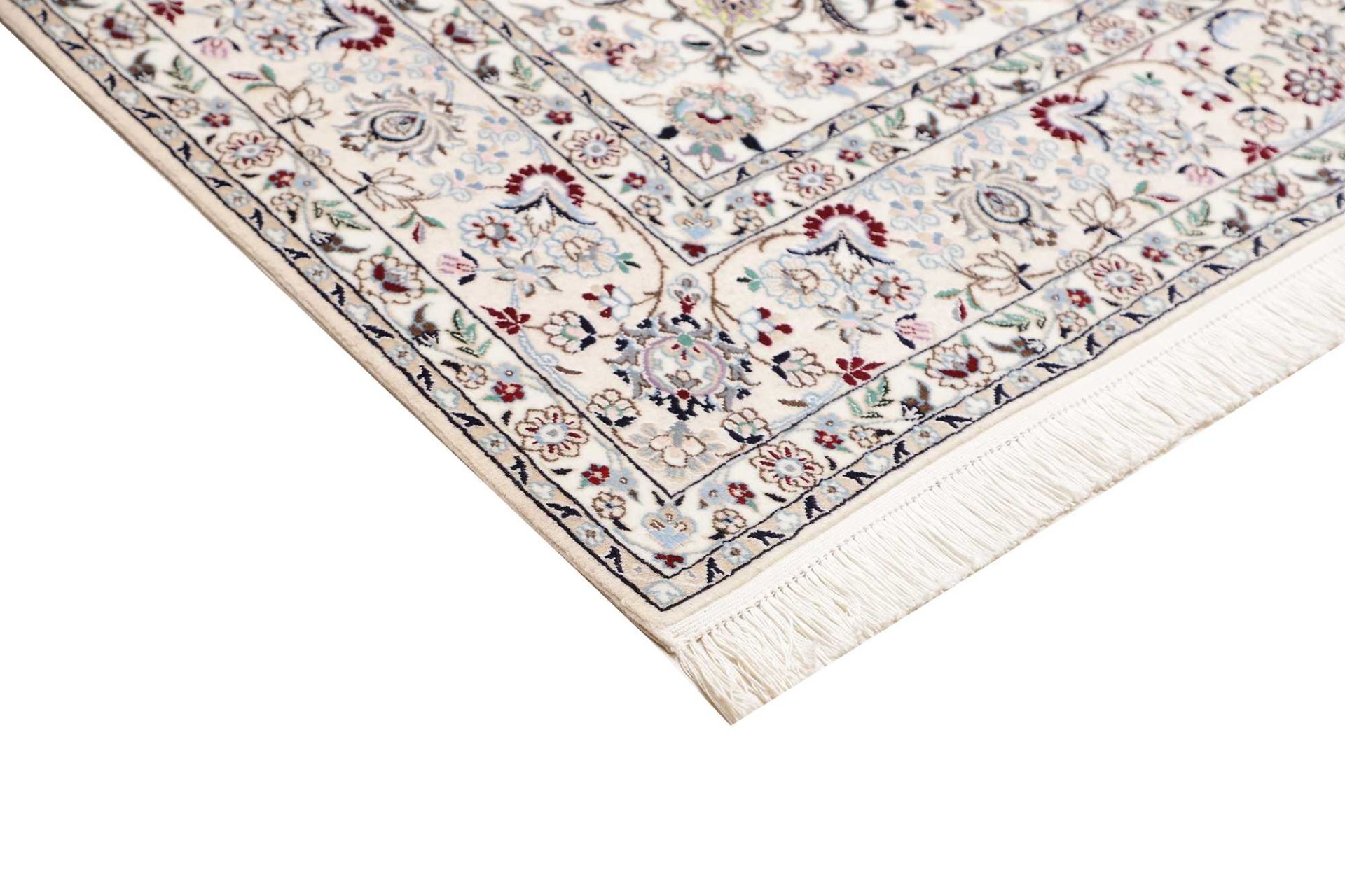 Nain Persian Rug 154 × 231 cm, Wool, hand-knotted