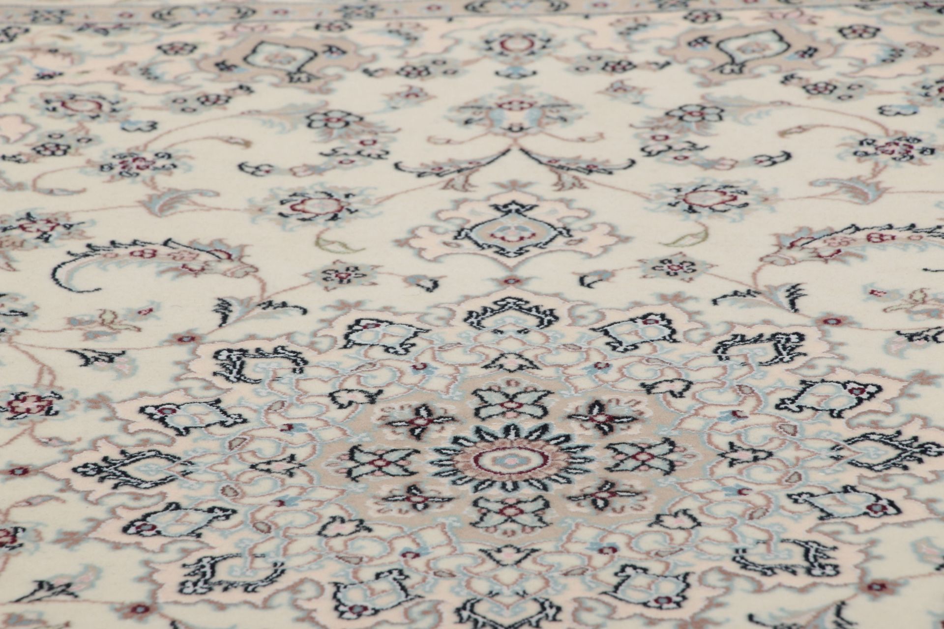 Hand-Knotted Wool & Silk Nain Persian Rug, 110 × 160 cm