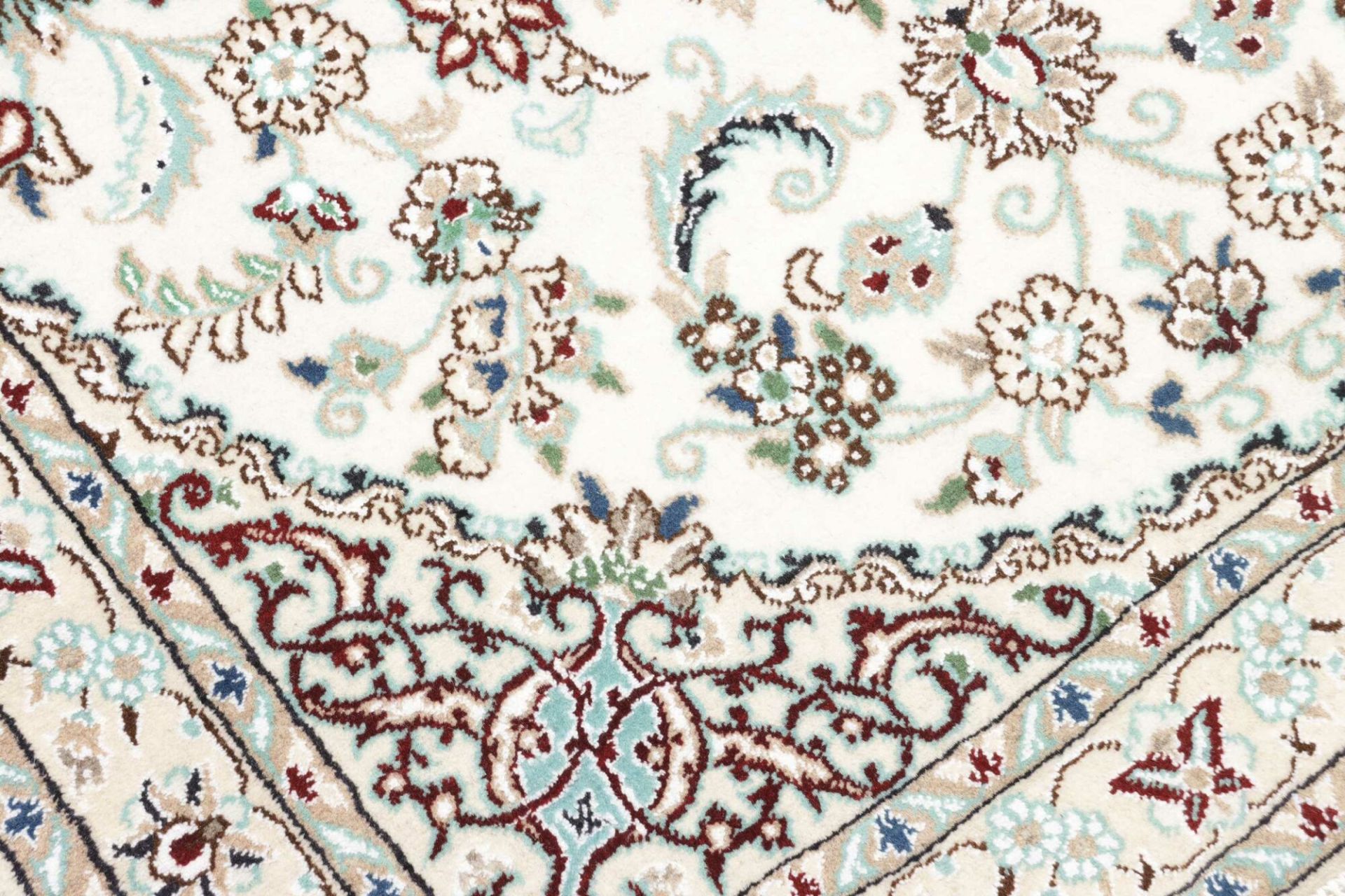 Hand-Knotted Wool Nain Persian Rug, 103 × 144 cm