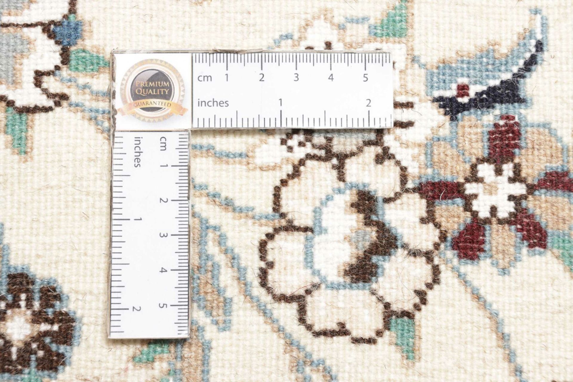 Hand-Knotted Wool Nain Persian Rug, 103 × 144 cm