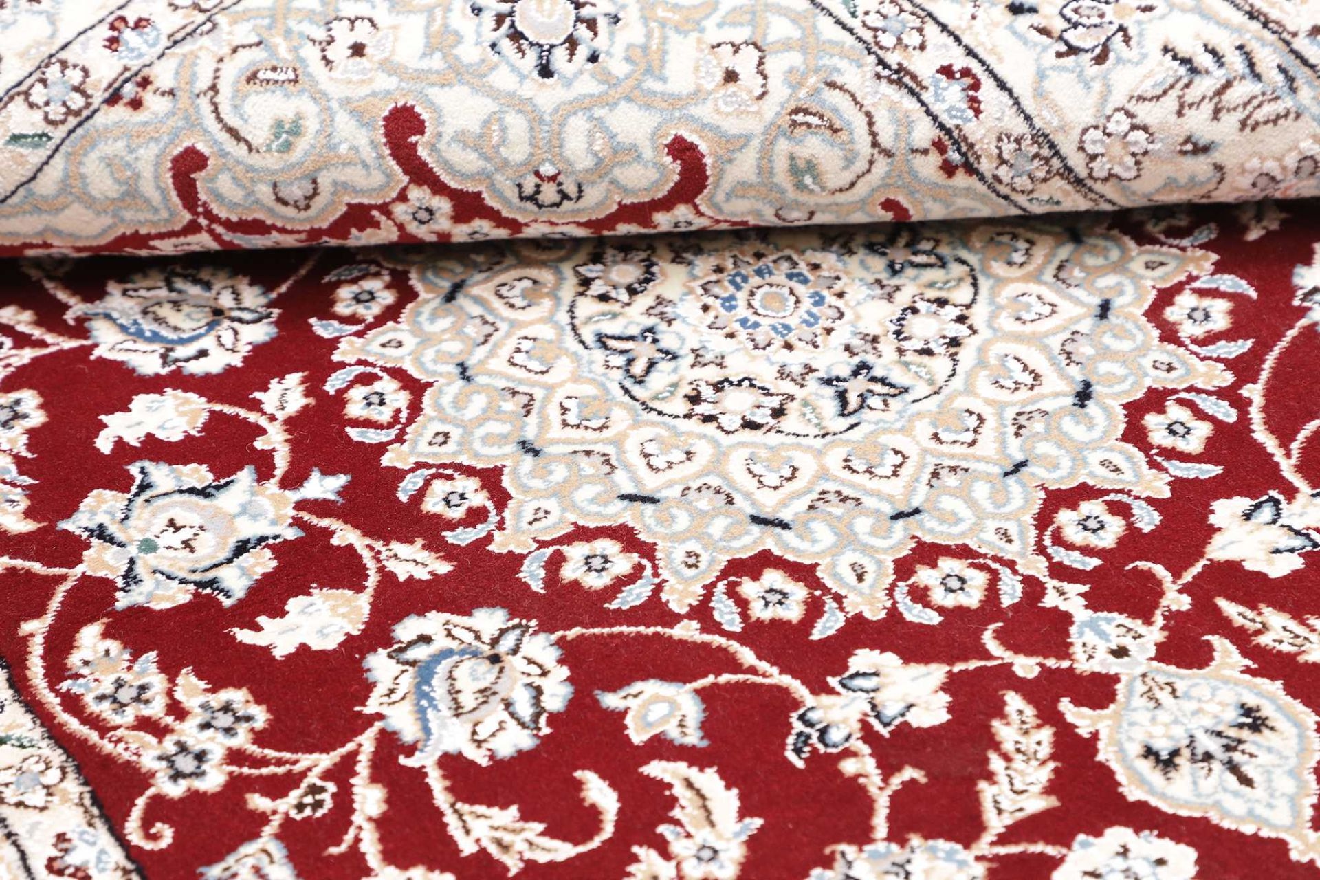 Nain Persian Rug 99 × 154 cm, Wool, hand-knotted