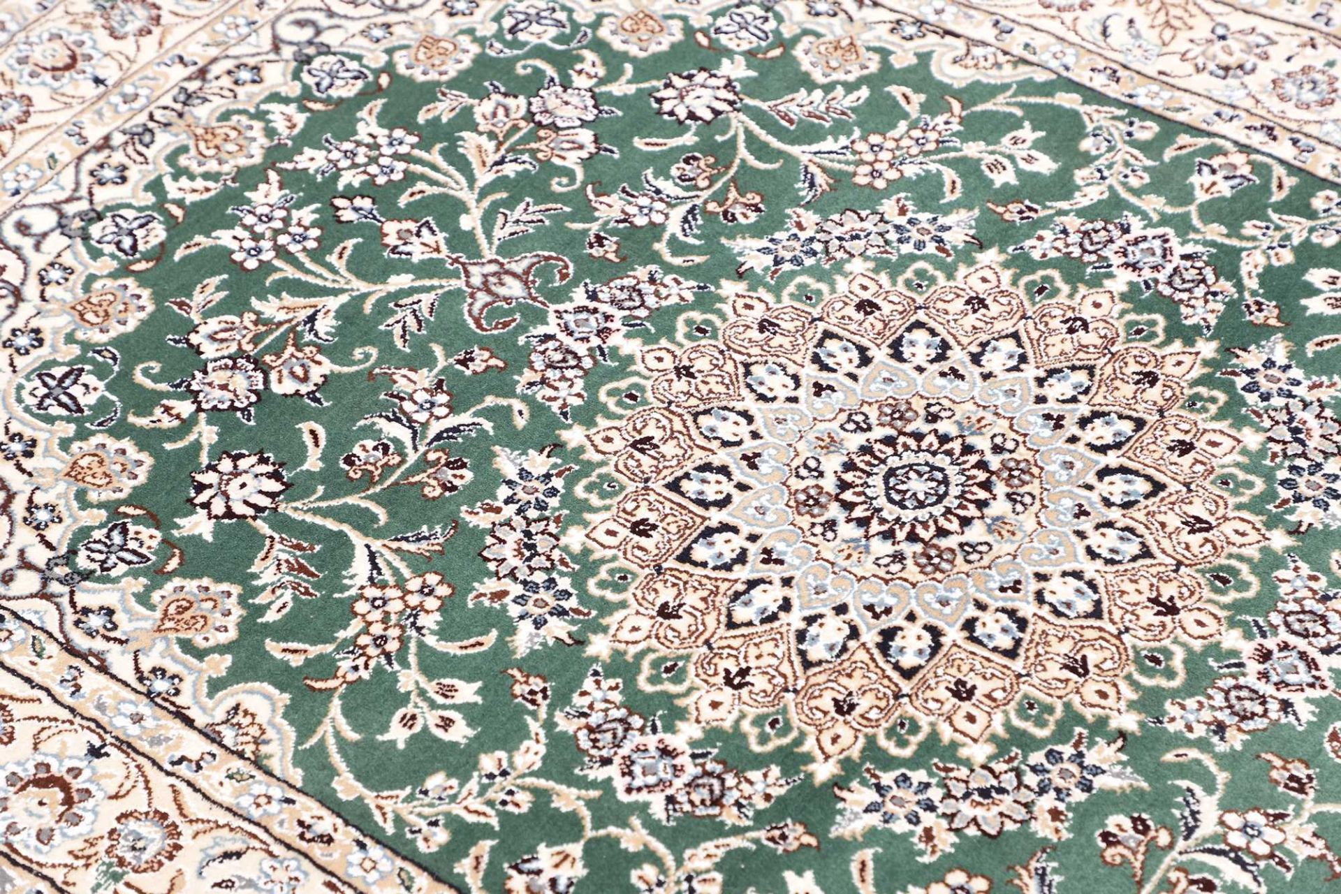 Hand-Knotted Wool Nain Persian Rug, 106 × 153 cm
