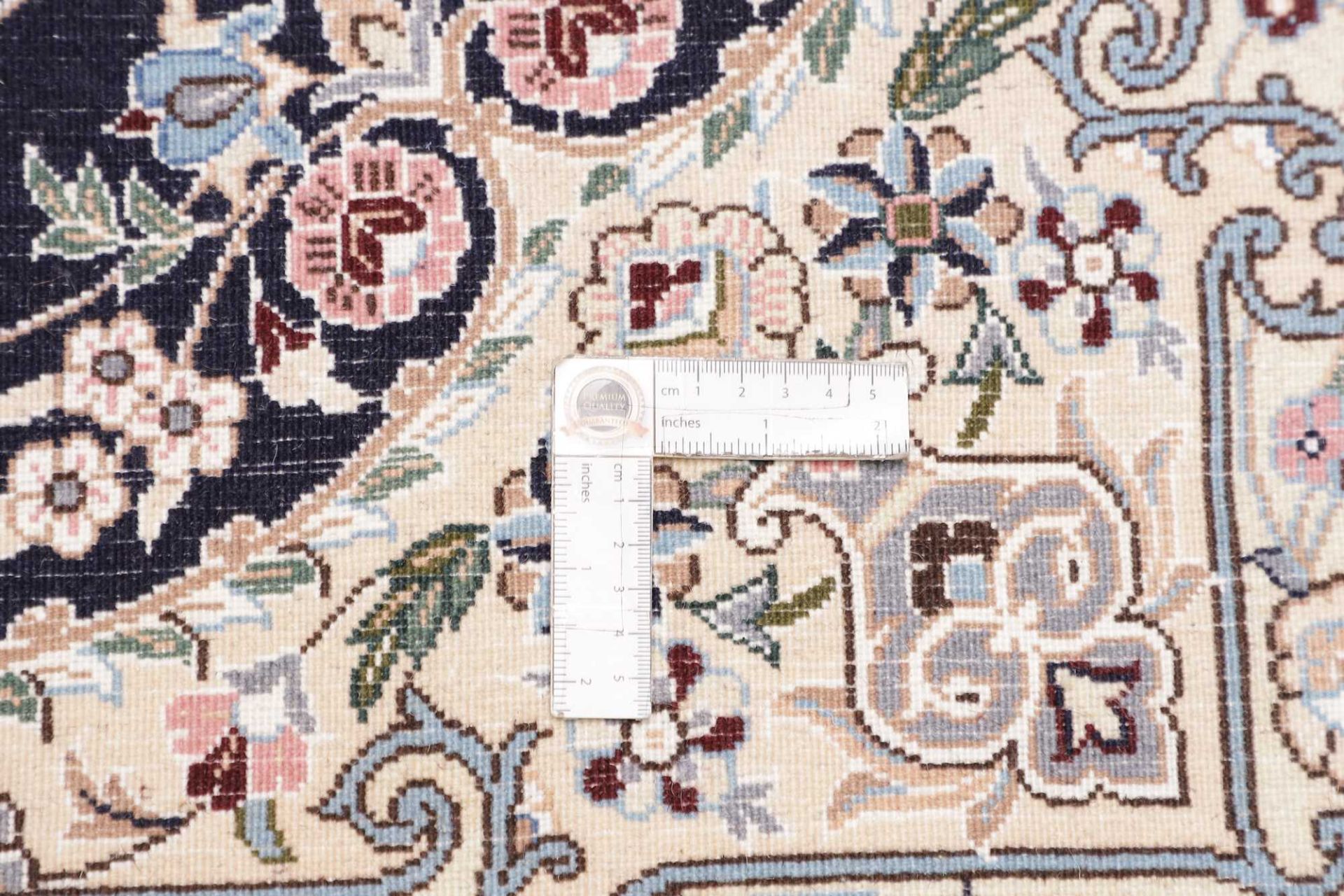 perserteppich-nain-102-x-154-cm-schurwolle-handgeknupft-exklusiv-10 Nain Persian Rug 102 × 154 cm, Wool, hand-knotted