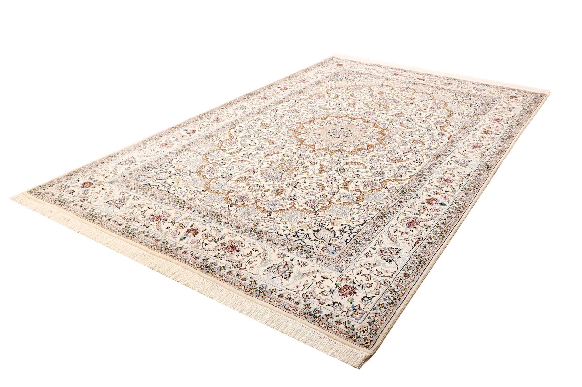 Nain Persian Rug 207 × 302 cm, Wool, hand-knotted