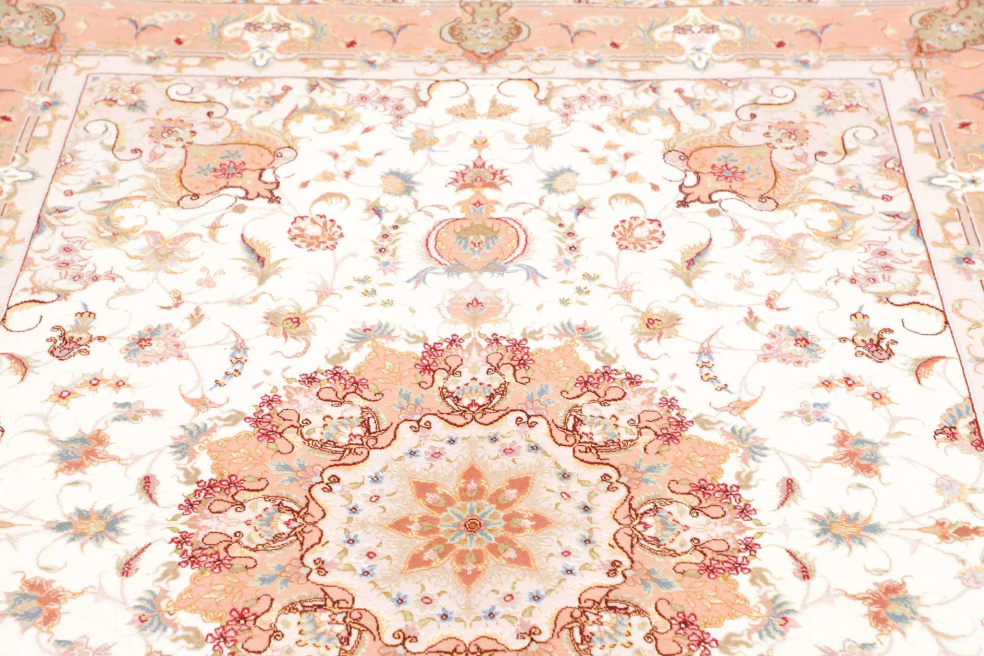 Tabriz Persian Rug — hand-knotted, 149 × 218 cm, Wool