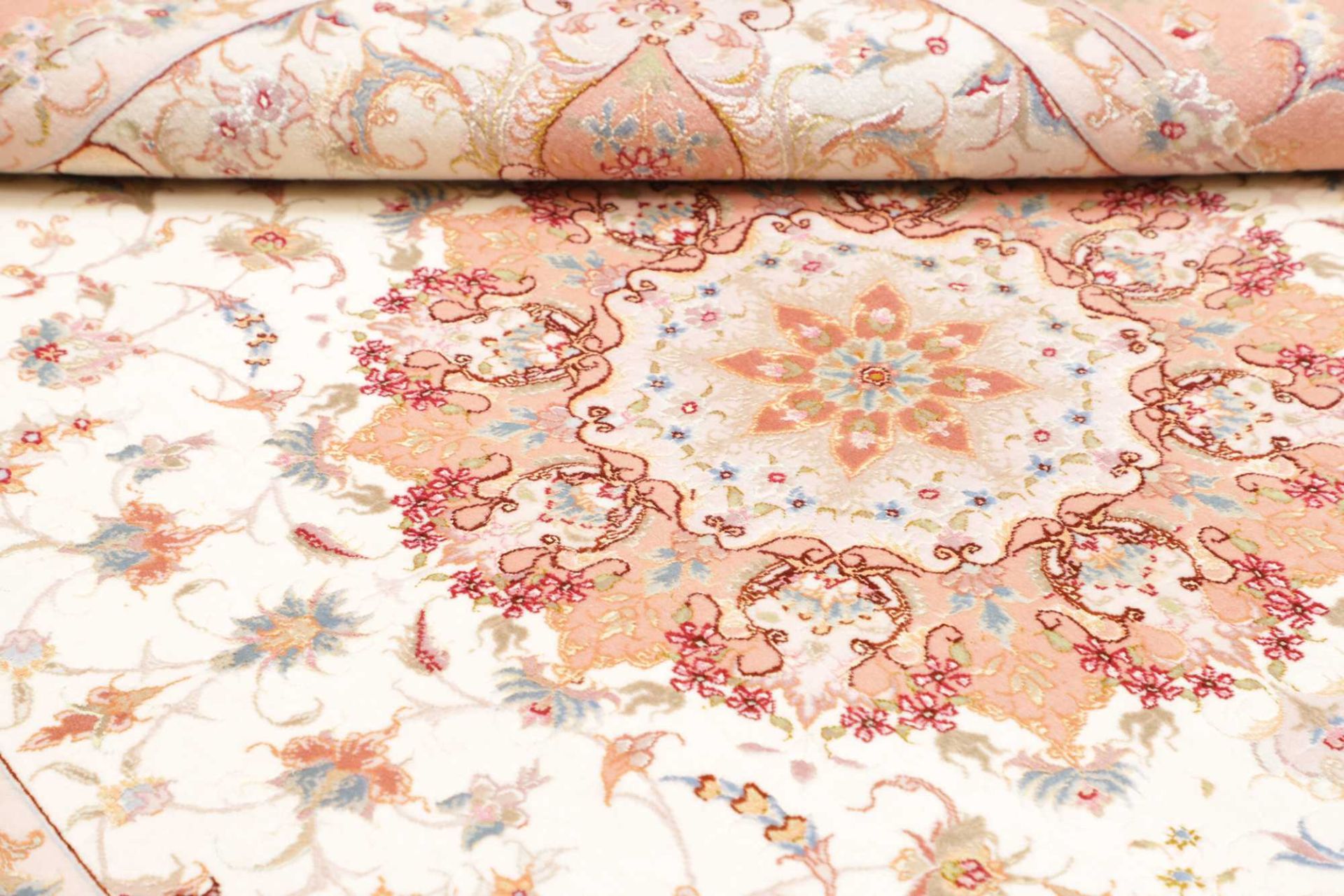 Tabriz Persian Rug — hand-knotted, 149 × 218 cm, Wool