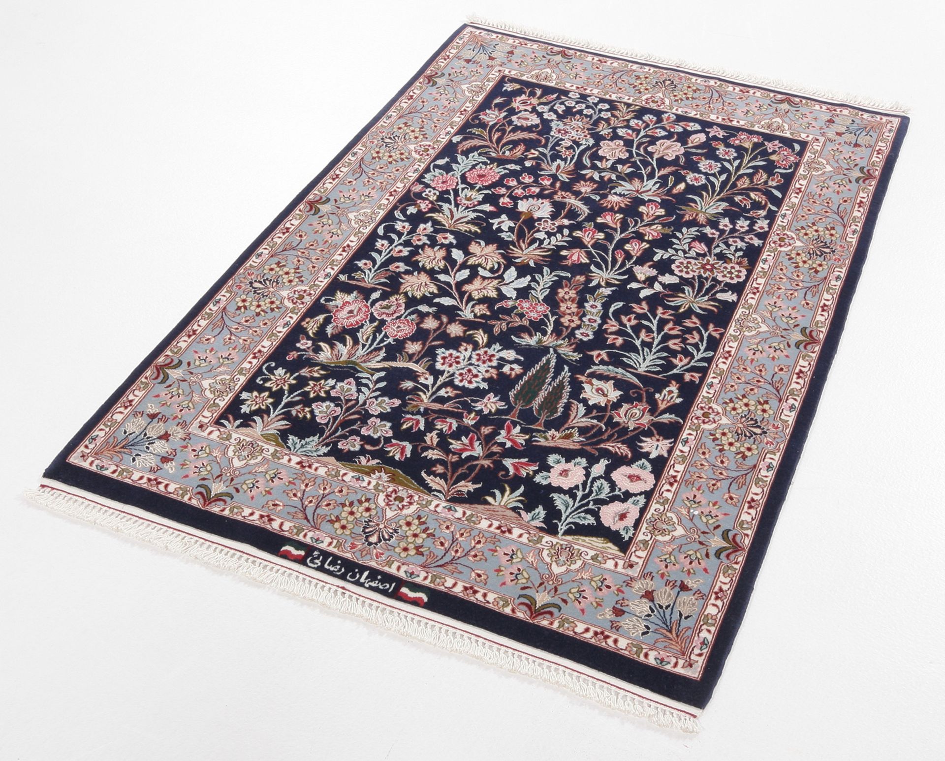 perserteppich-isfahan-80-x-122-cm-schurwolle-seide-handgeknupft-2 Hand-Knotted Wool & Silk Isfahan Persian Rug, 80 × 122 cm