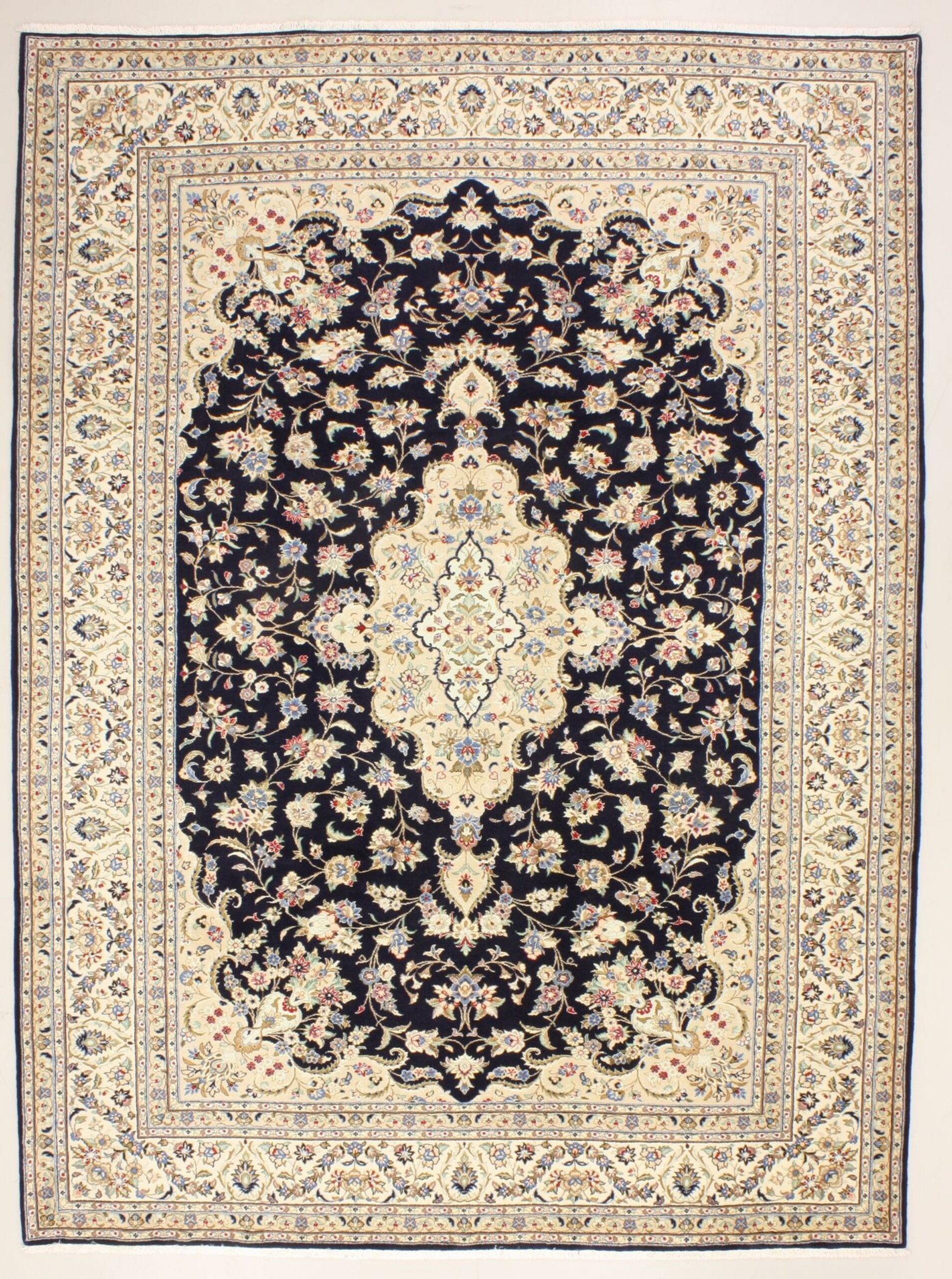 Kashan Persian Rug 255 × 348 cm, Wool, hand-knotted