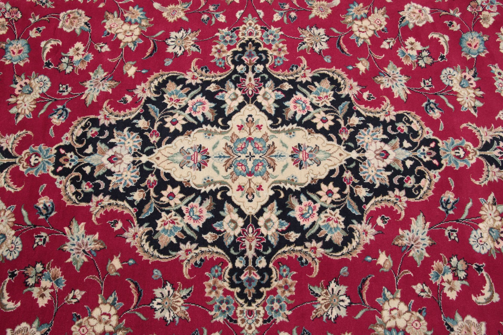 perserteppich-kashan-252-x-348-cm-schurwolle-handgeknupft-hochwertig-2 Hand-Knotted Wool Kashan Persian Rug, 252 × 348 cm