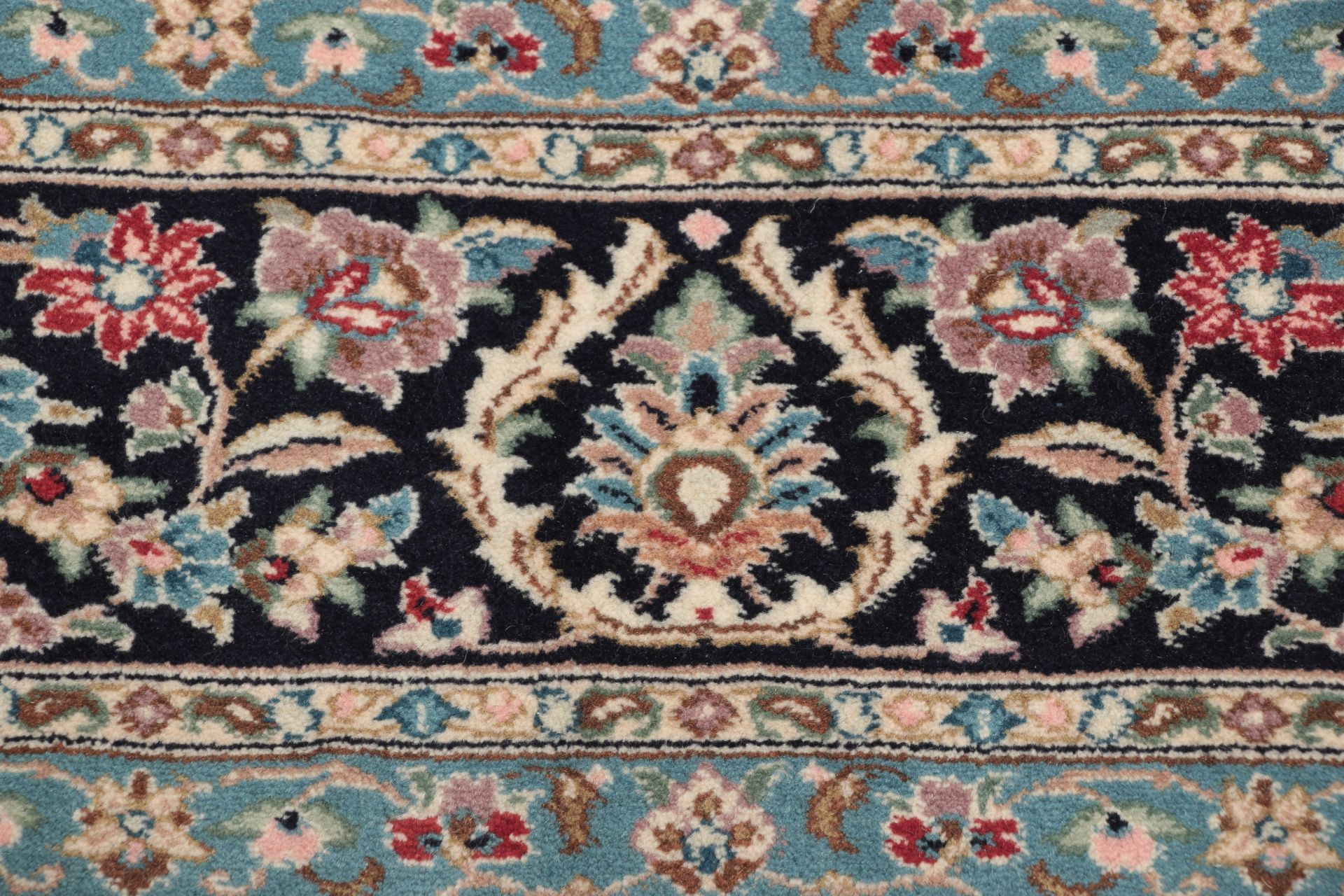 perserteppich-kashan-252-x-348-cm-schurwolle-handgeknupft-hochwertig-3 Hand-Knotted Wool Kashan Persian Rug, 252 × 348 cm