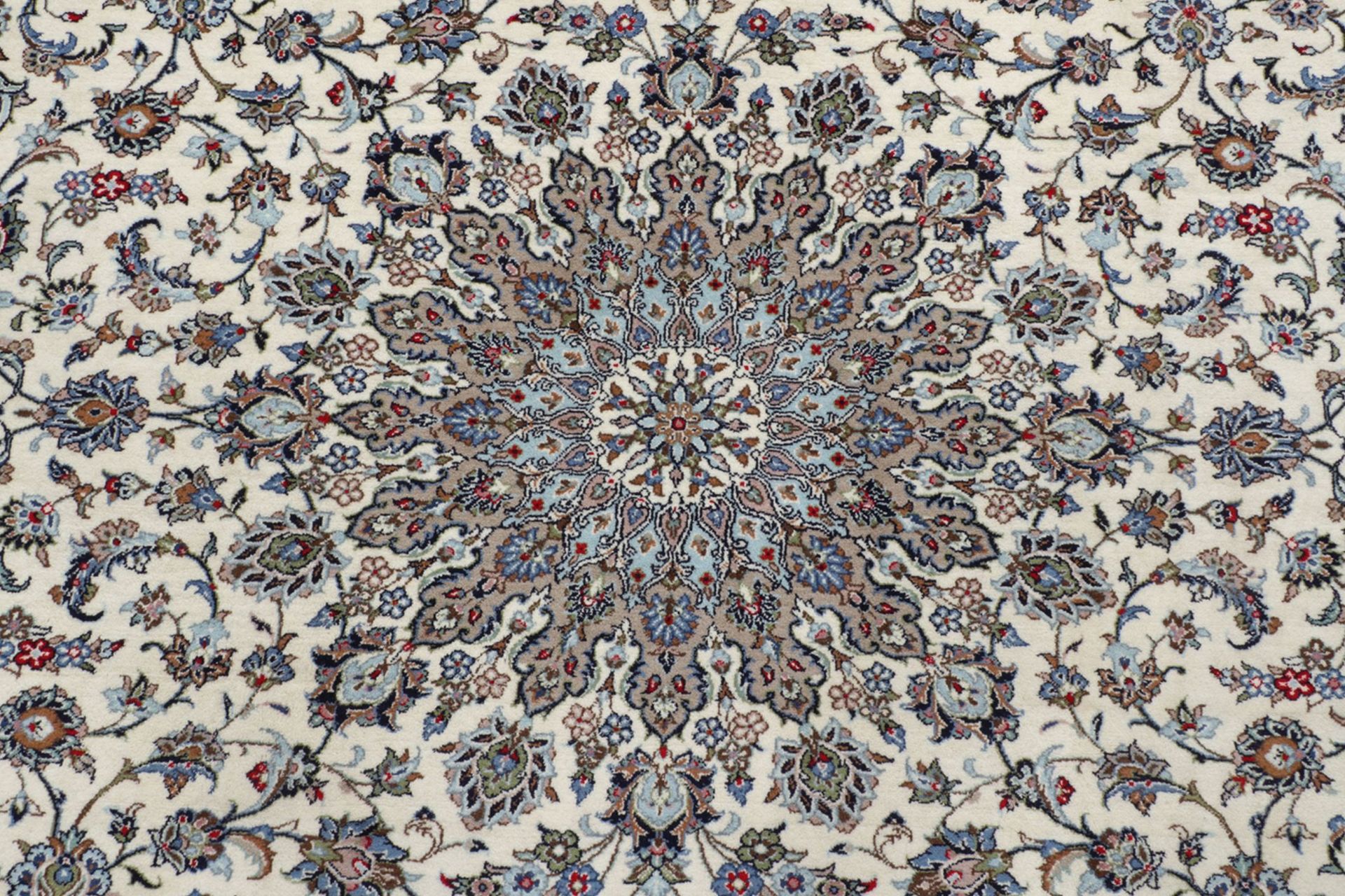 perserteppich-kashan-252-x-347-cm-schurwolle-handgeknupft-elegant-2 Kashan Persian Rug — hand-knotted, 252 × 347 cm, Wool