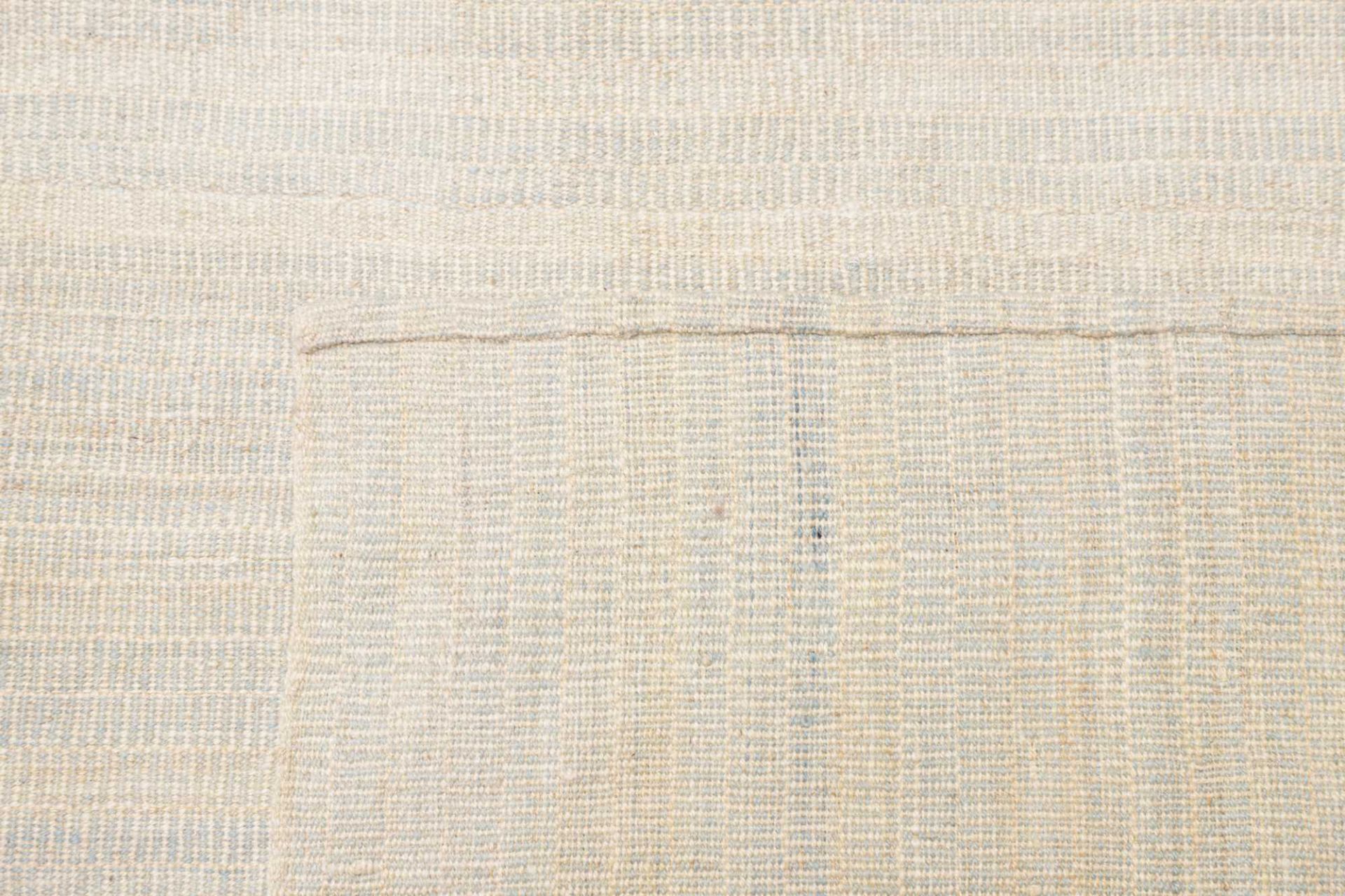 Hand-Woven Wool Kilim Persian Rug, 250 × 356 cm