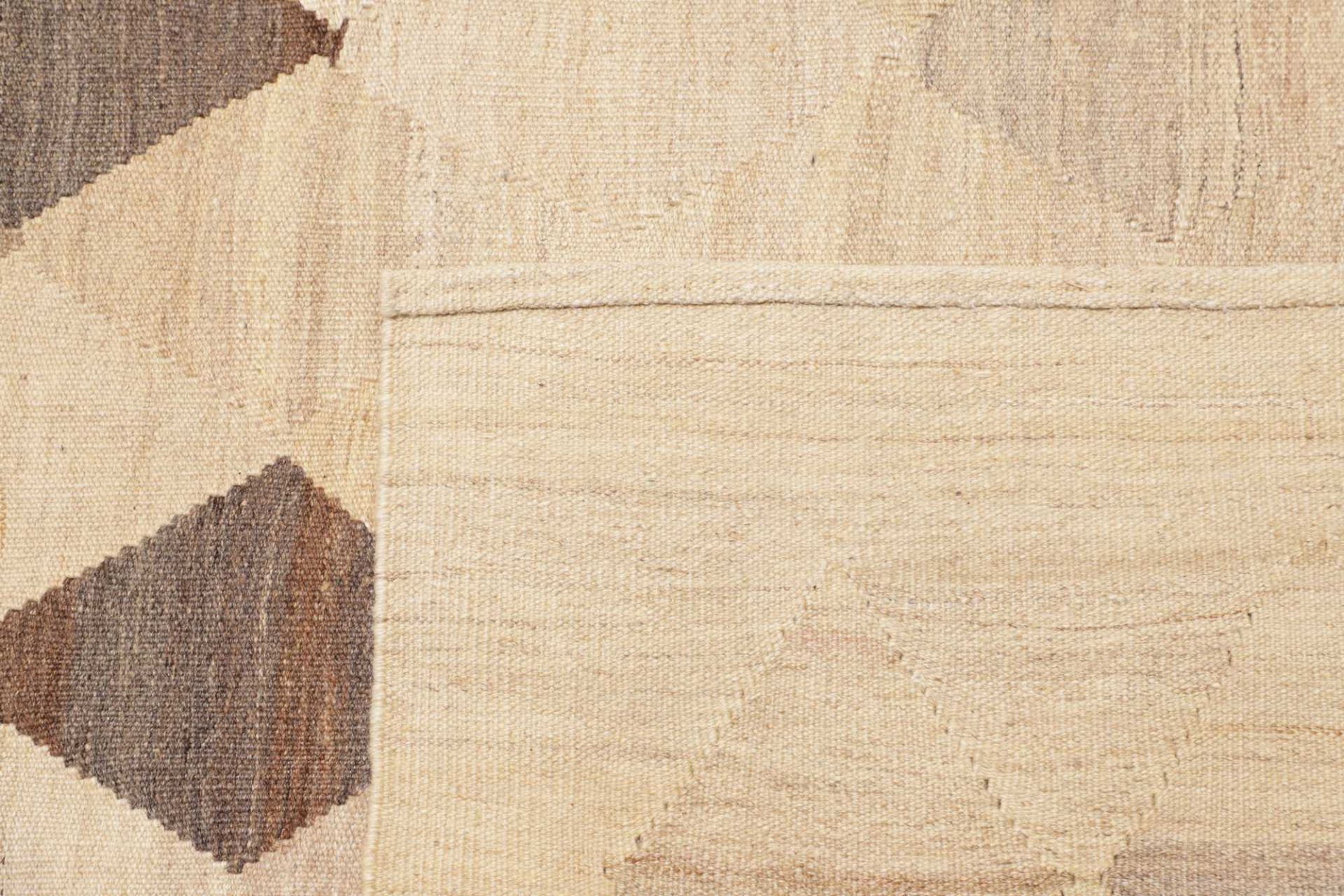 Kilim Persian Rug 274 × 353 cm, Wool, hand-woven