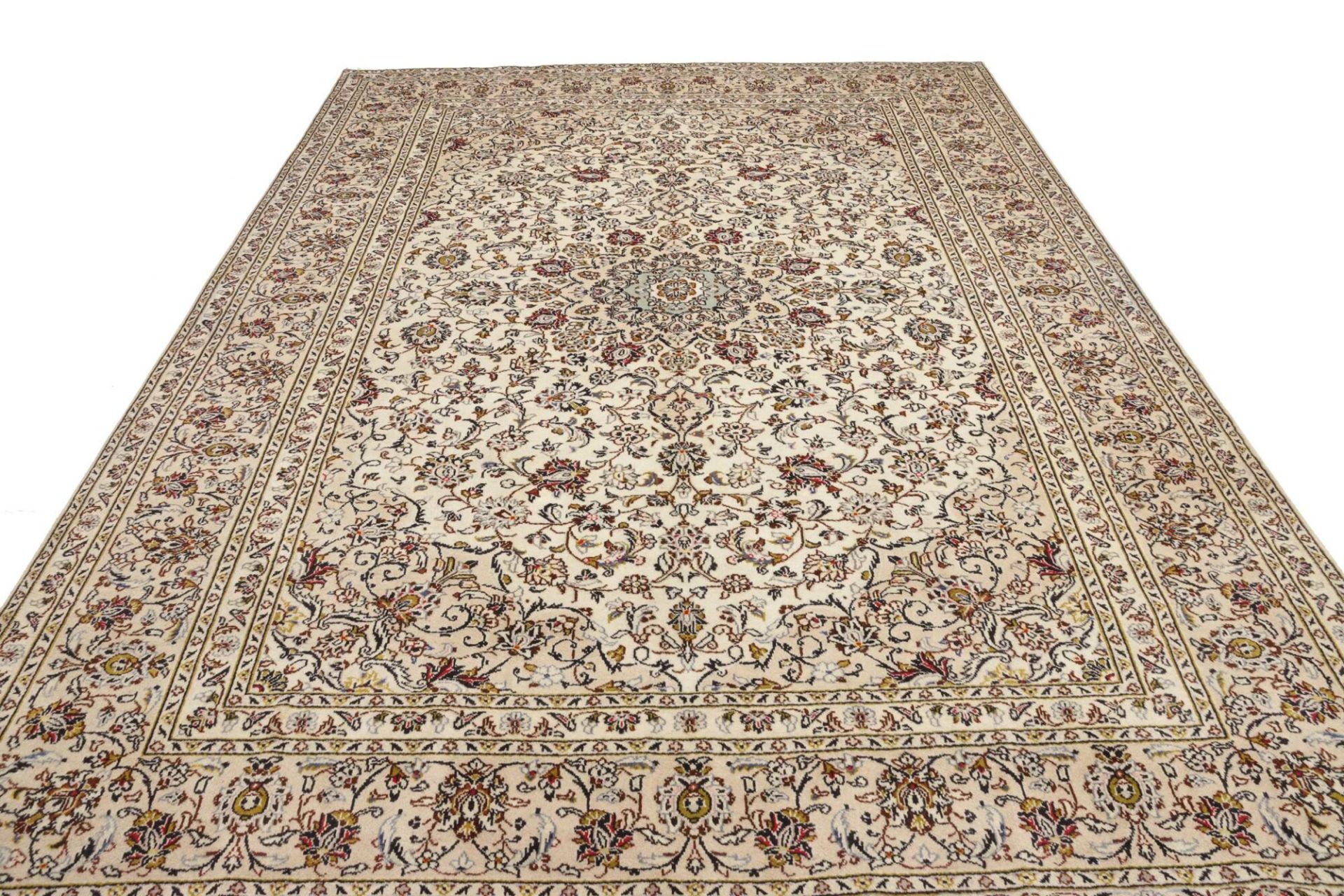 Hand-Knotted Wool Kashan Persian Rug, 249 × 357 cm