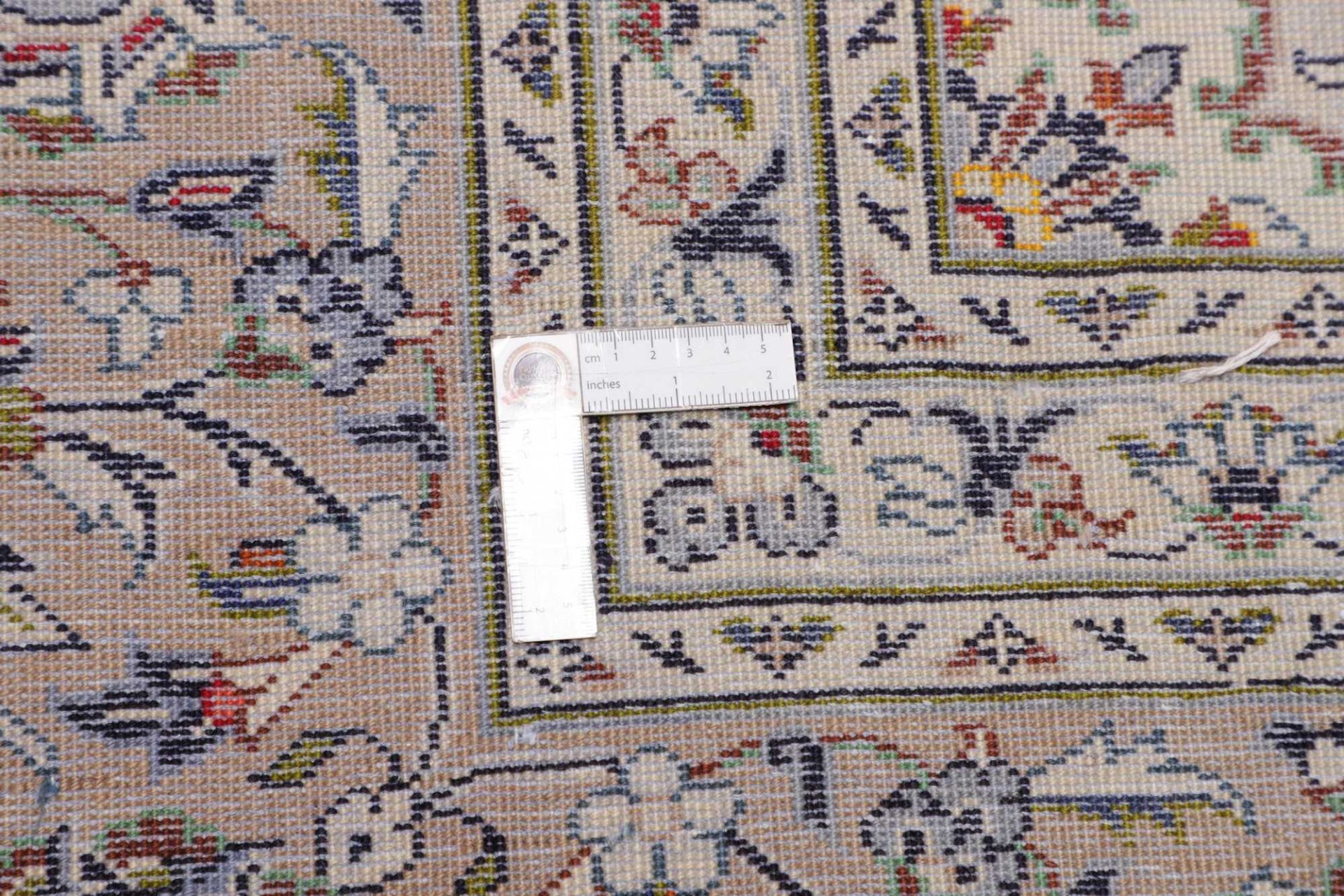 Kashan Persian Rug 246 × 344 cm, Wool, hand-knotted
