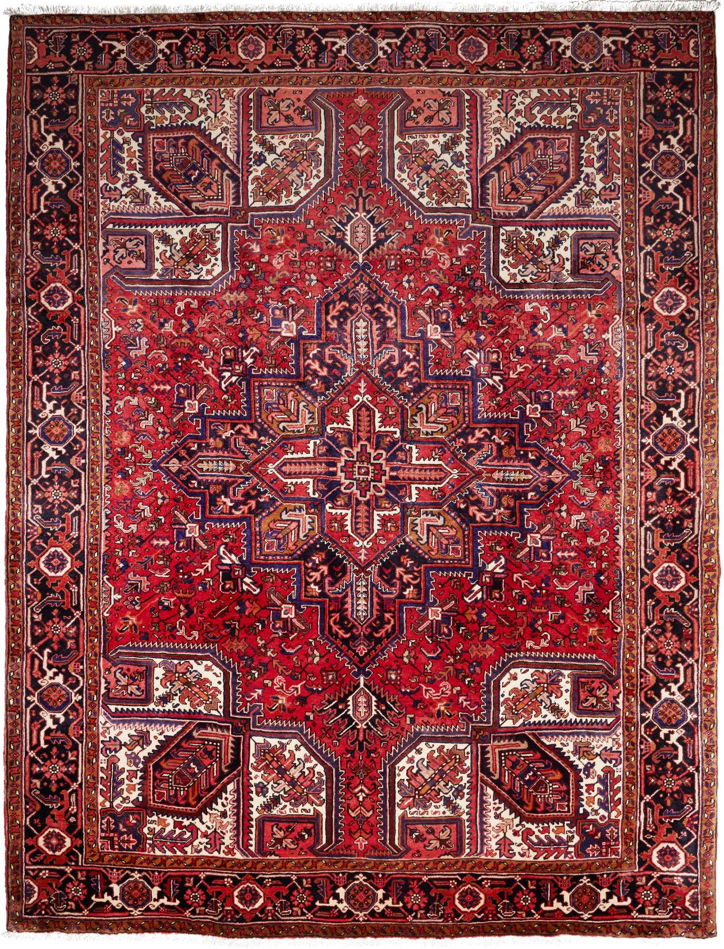 Hand-Knotted Wool Heriz Persian Rug, 261 × 335 cm