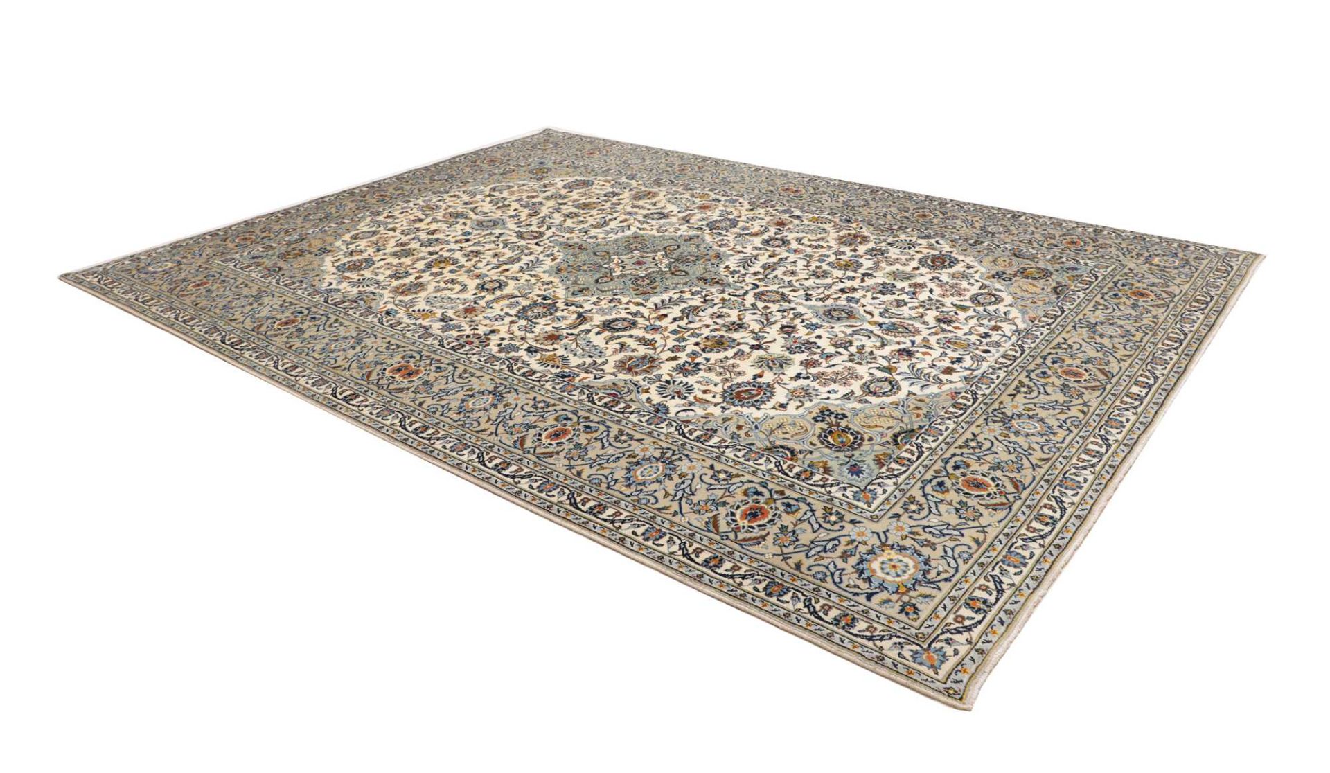 Kashan Persian Rug 273 × 366 cm, Wool, hand-knotted