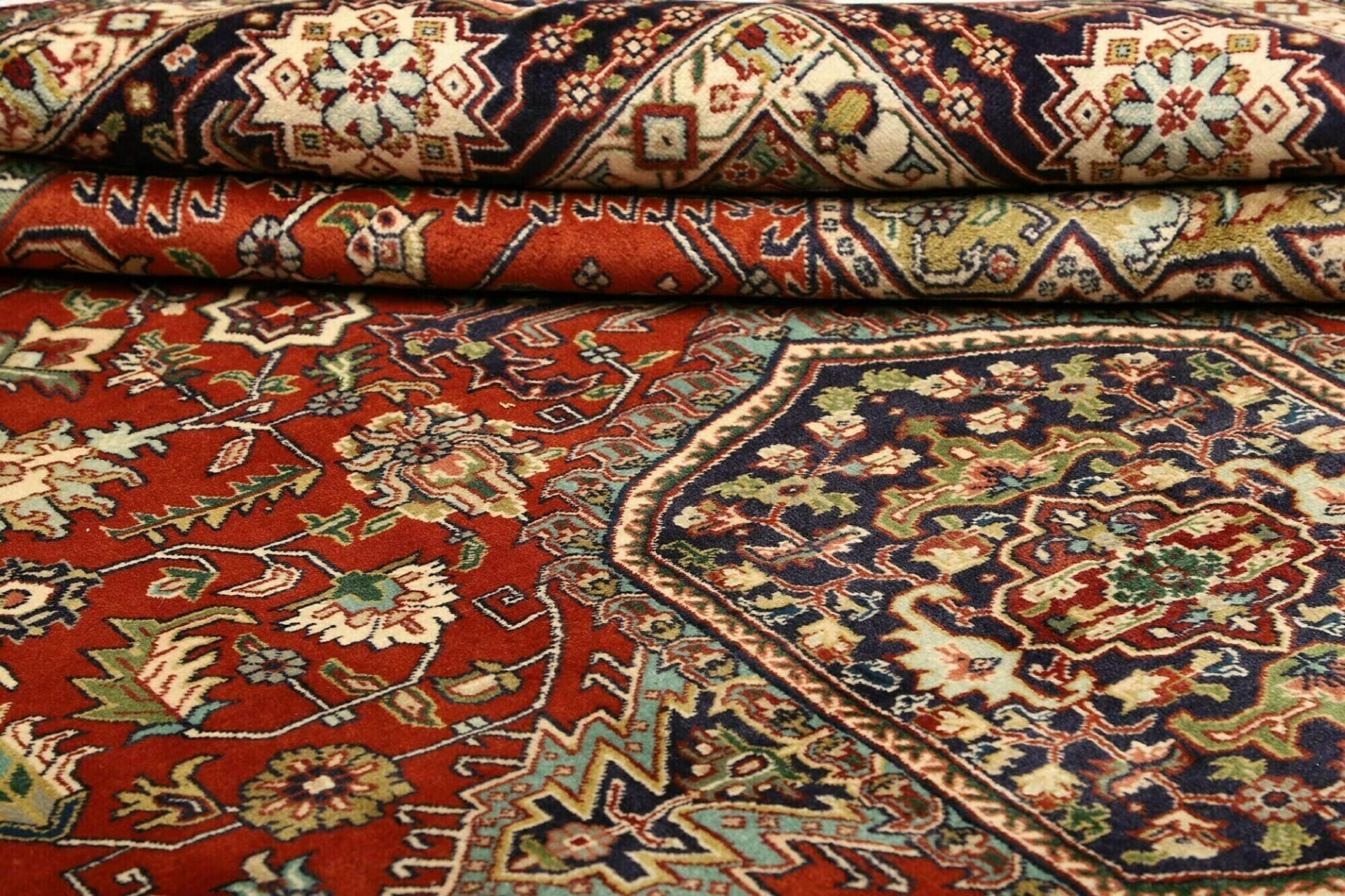 Hand-Knotted Wool Tabriz Persian Rug, 251 × 339 cm
