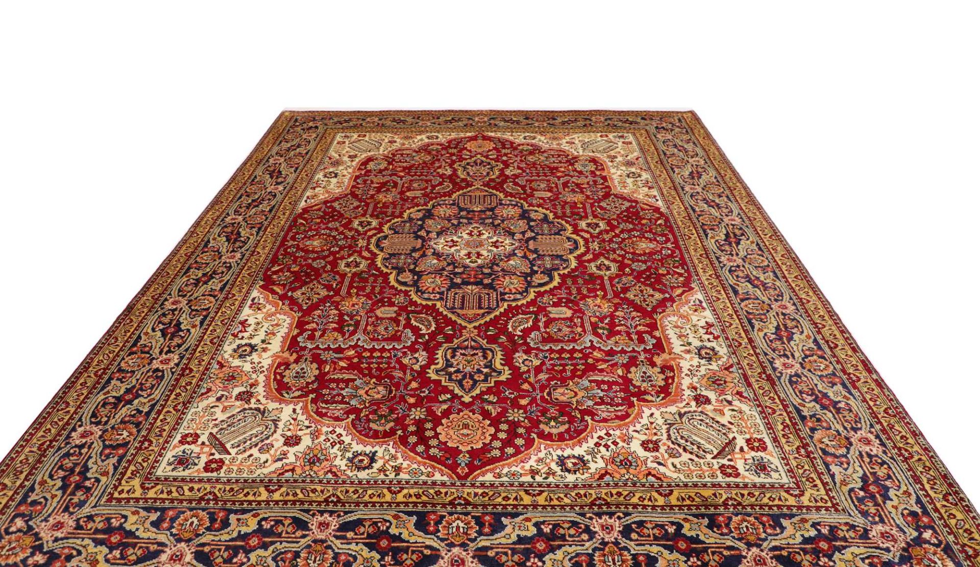 Tabriz Persian Rug 253 × 344 cm, Wool, hand-knotted