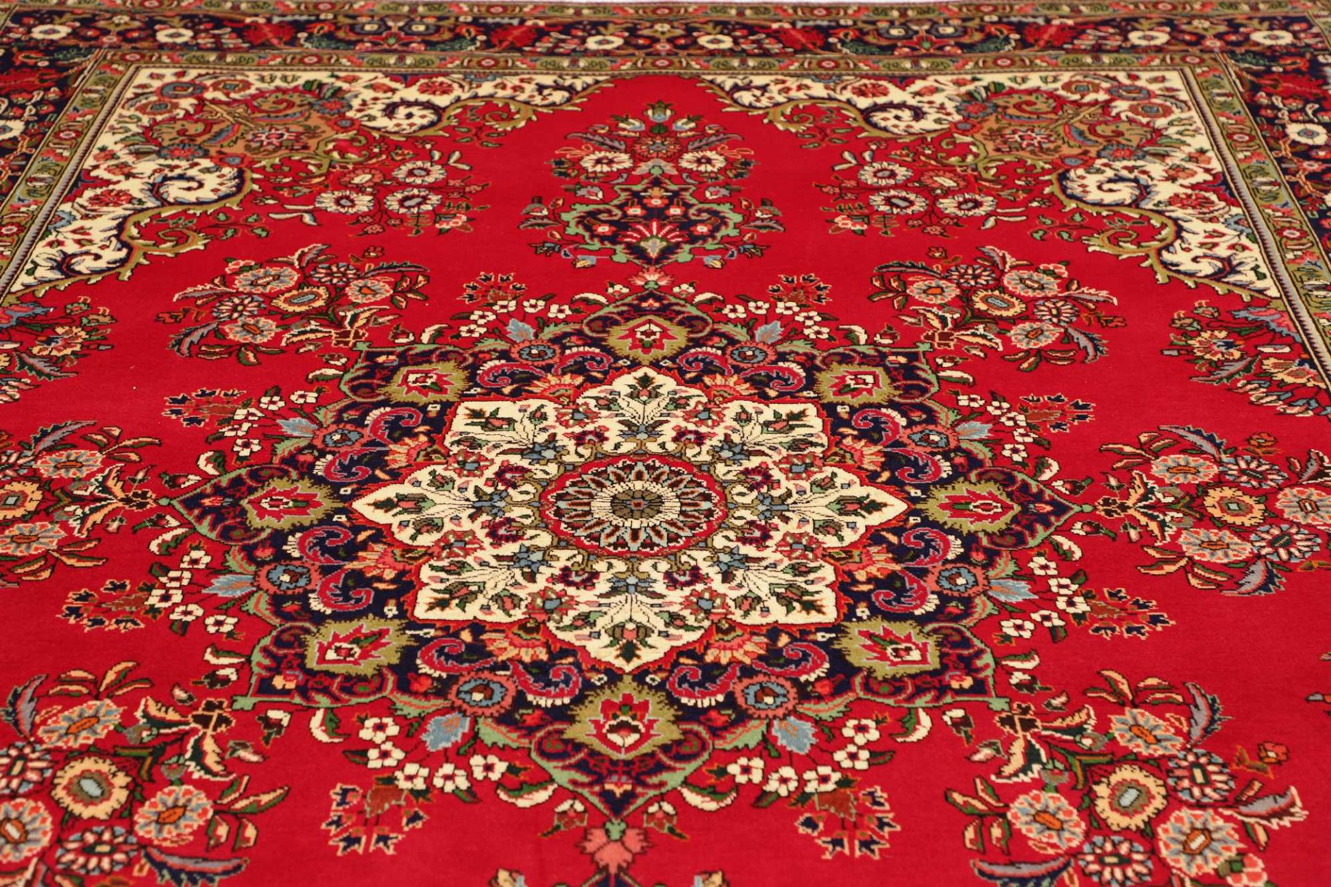 Hand-Knotted Wool Tabriz Persian Rug, 241 × 347 cm