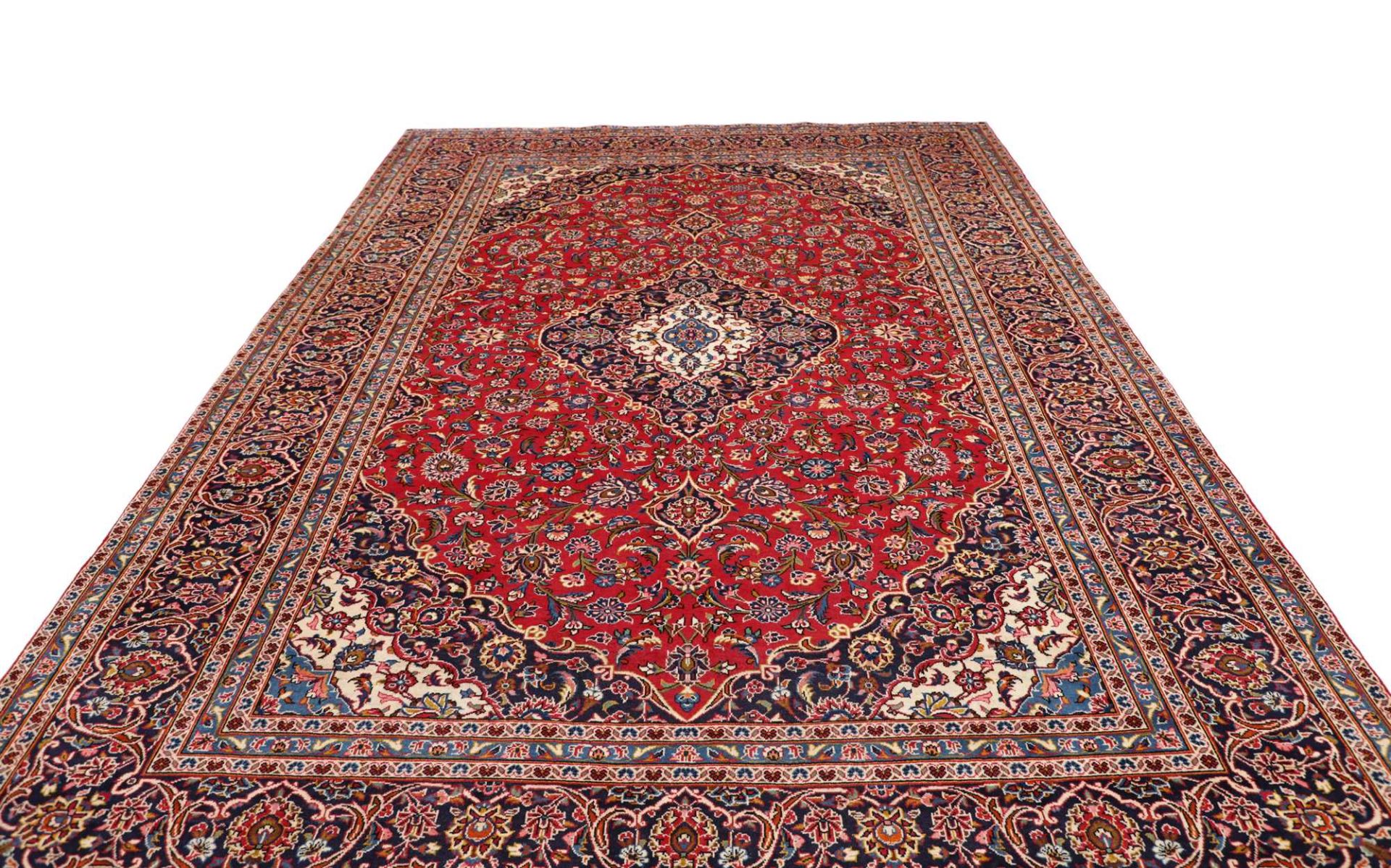 Kashan Persian Rug — hand-knotted, 251 × 364 cm, Wool