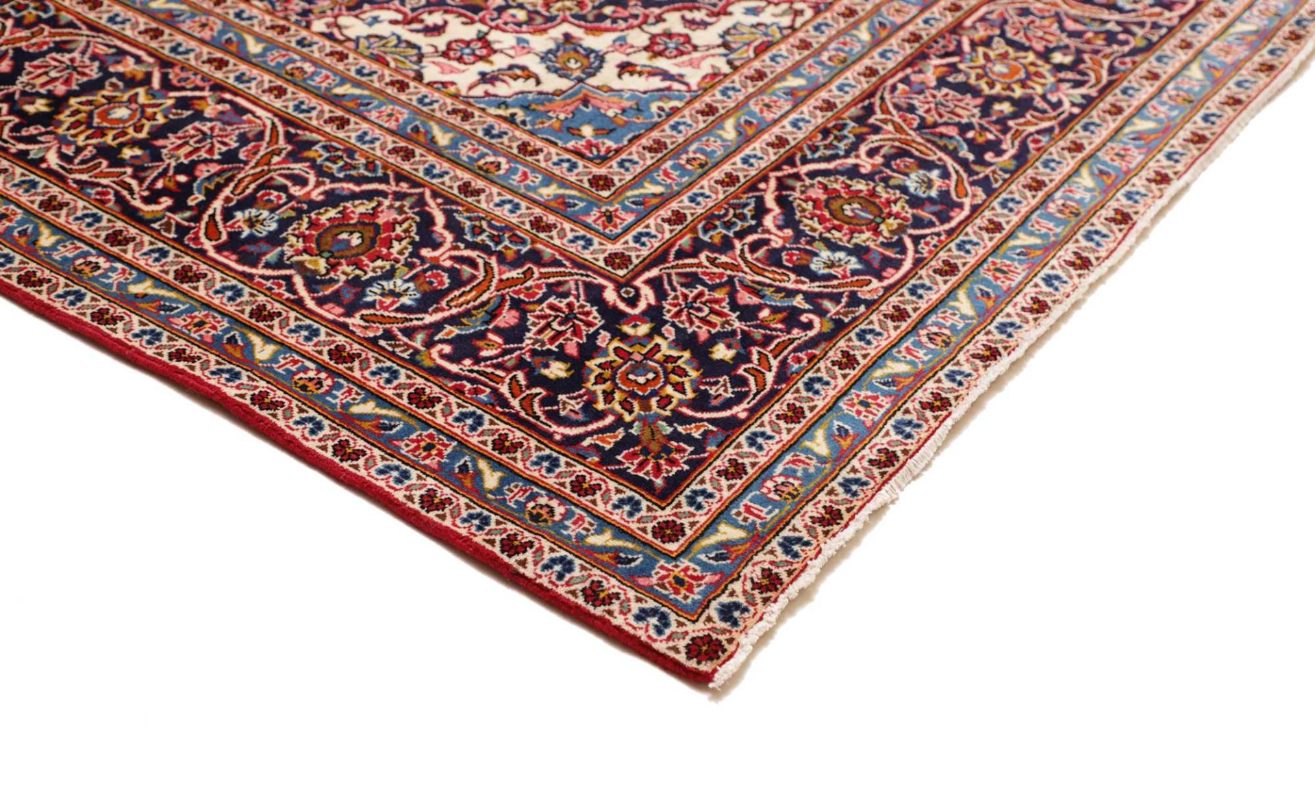 Kashan Persian Rug — hand-knotted, 251 × 364 cm, Wool