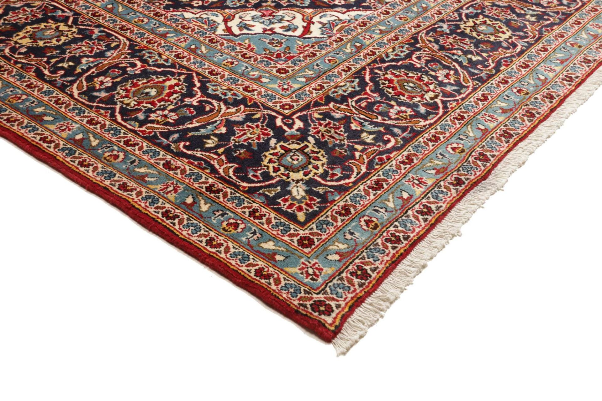 Hand-Knotted Wool Kashan Persian Rug, 251 × 333 cm