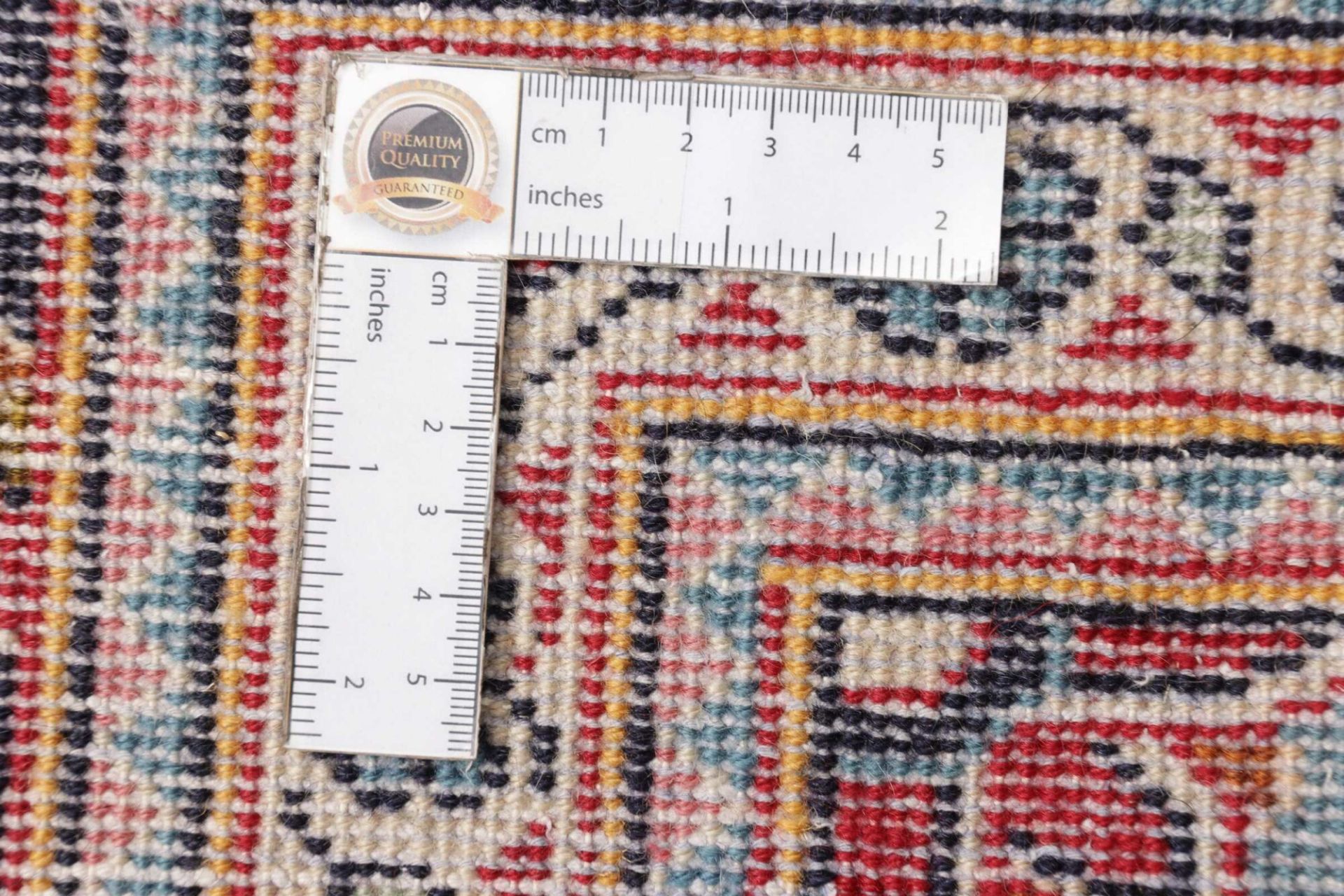 perserteppich-kashan-241-x-354-cm-schurwolle-handgeknupft-hochwertig-31 Kashan Persian Rug 241 × 354 cm, Wool, hand-knotted