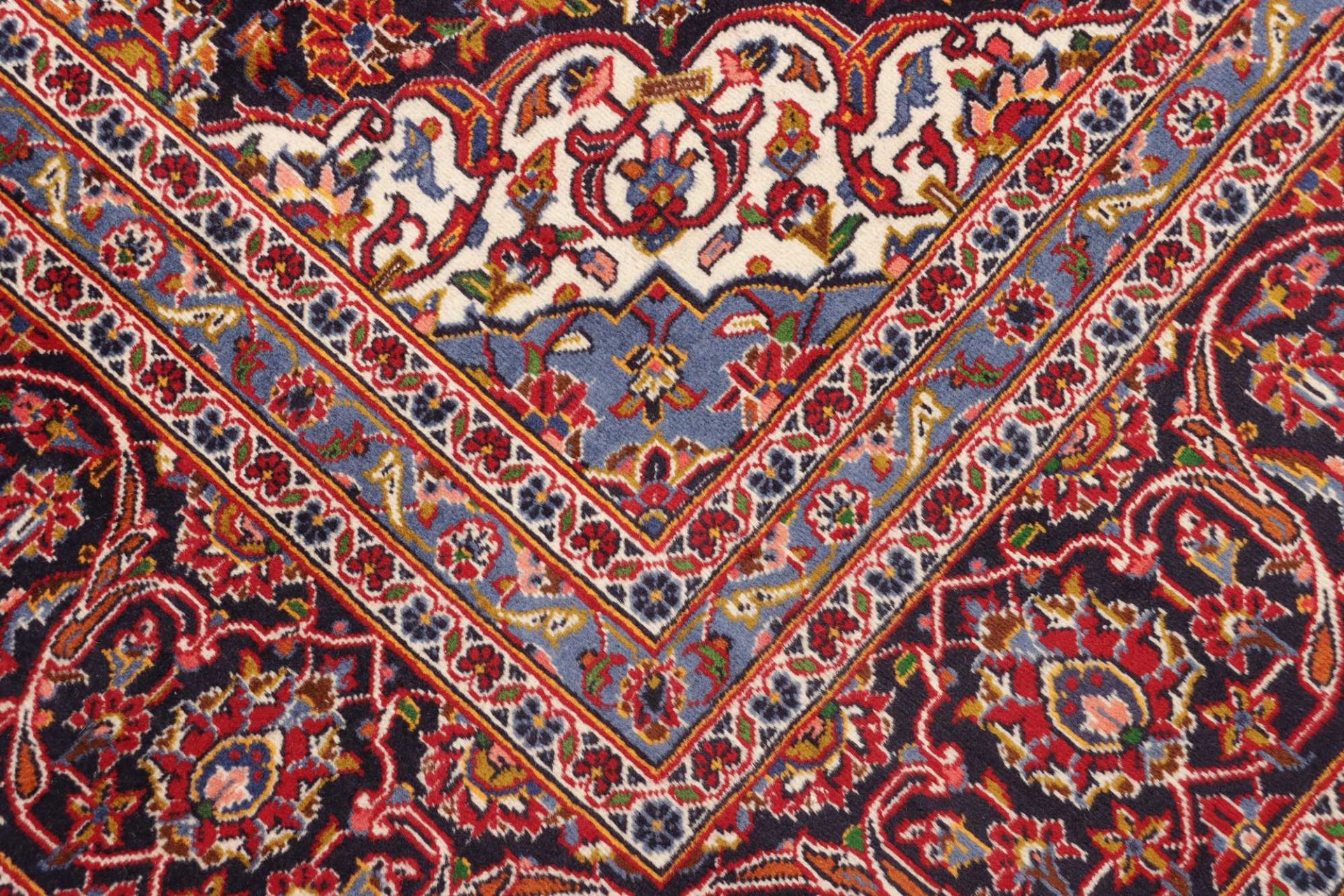 perserteppich-kashan-246-x-357-cm-schurwolle-handgeknupft-hochwertig-5 Hand-Knotted Wool Kashan Persian Rug, 246 × 357 cm