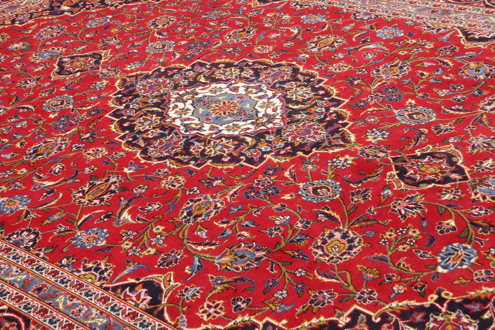 perserteppich-kashan-246-x-357-cm-schurwolle-handgeknupft-hochwertig-7 Hand-Knotted Wool Kashan Persian Rug, 246 × 357 cm