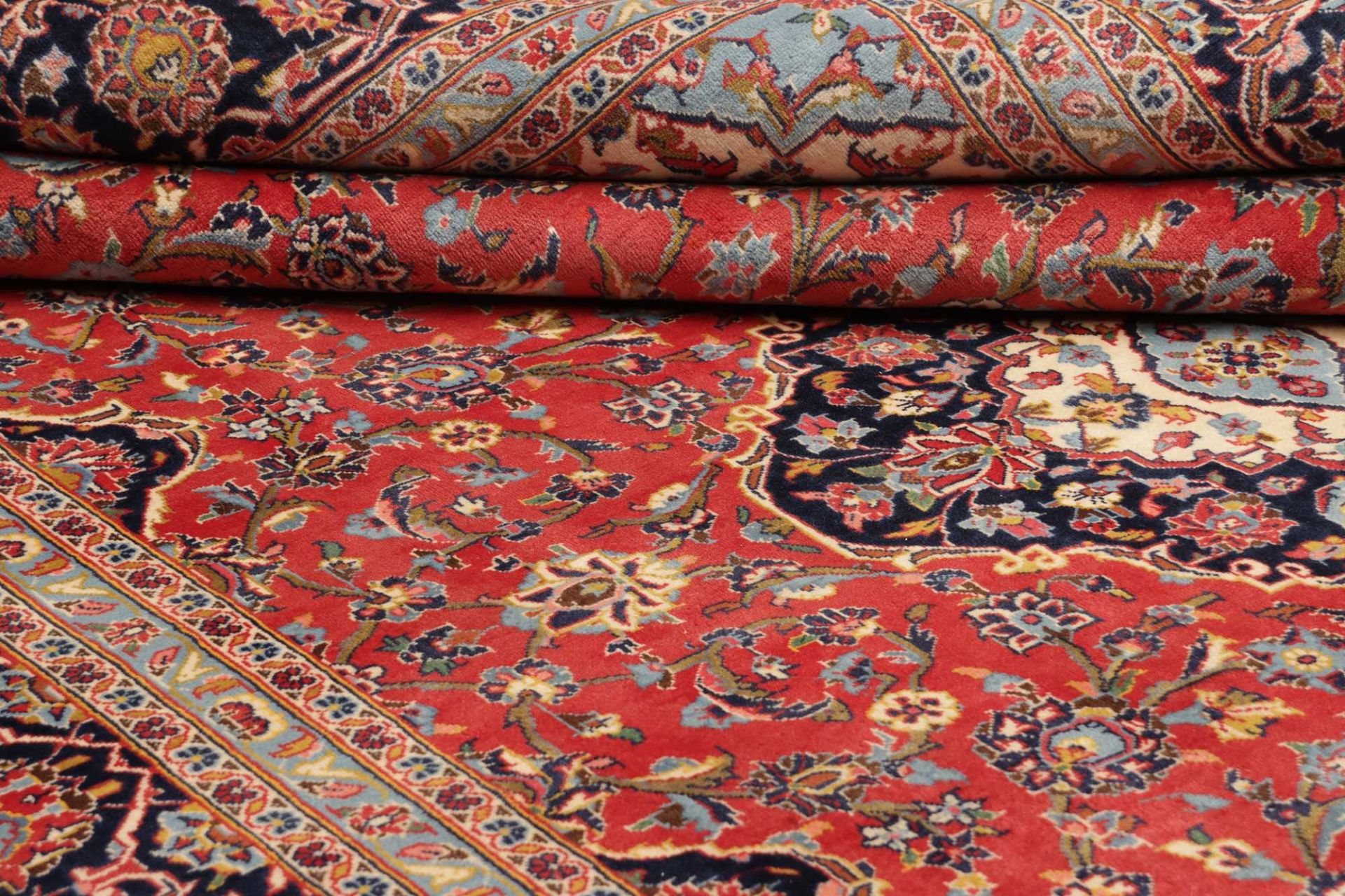Kashan Persian Rug — hand-knotted, 251 × 364 cm, Wool
