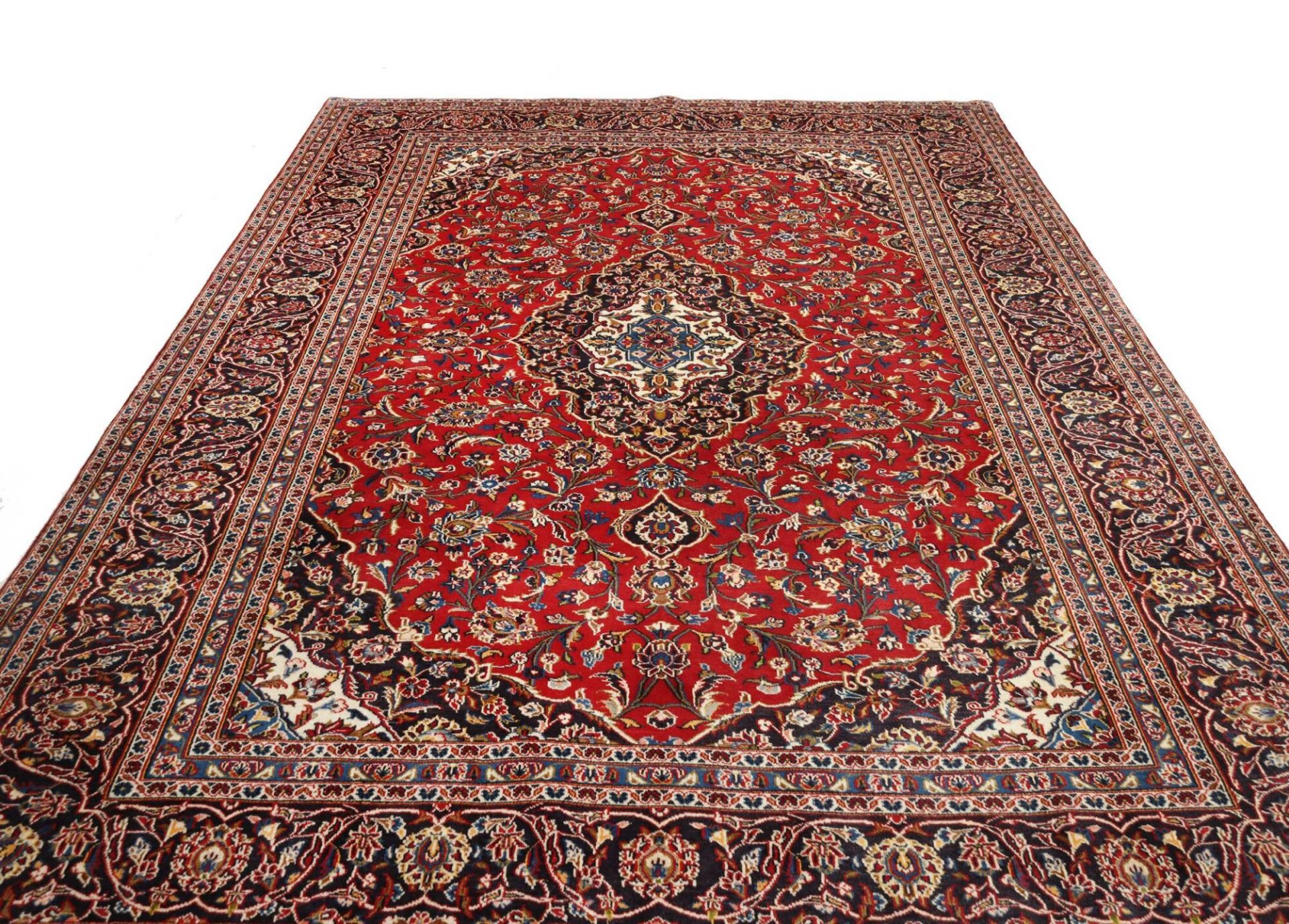 Kashan Persian Rug — hand-knotted, 244 × 347 cm, Wool