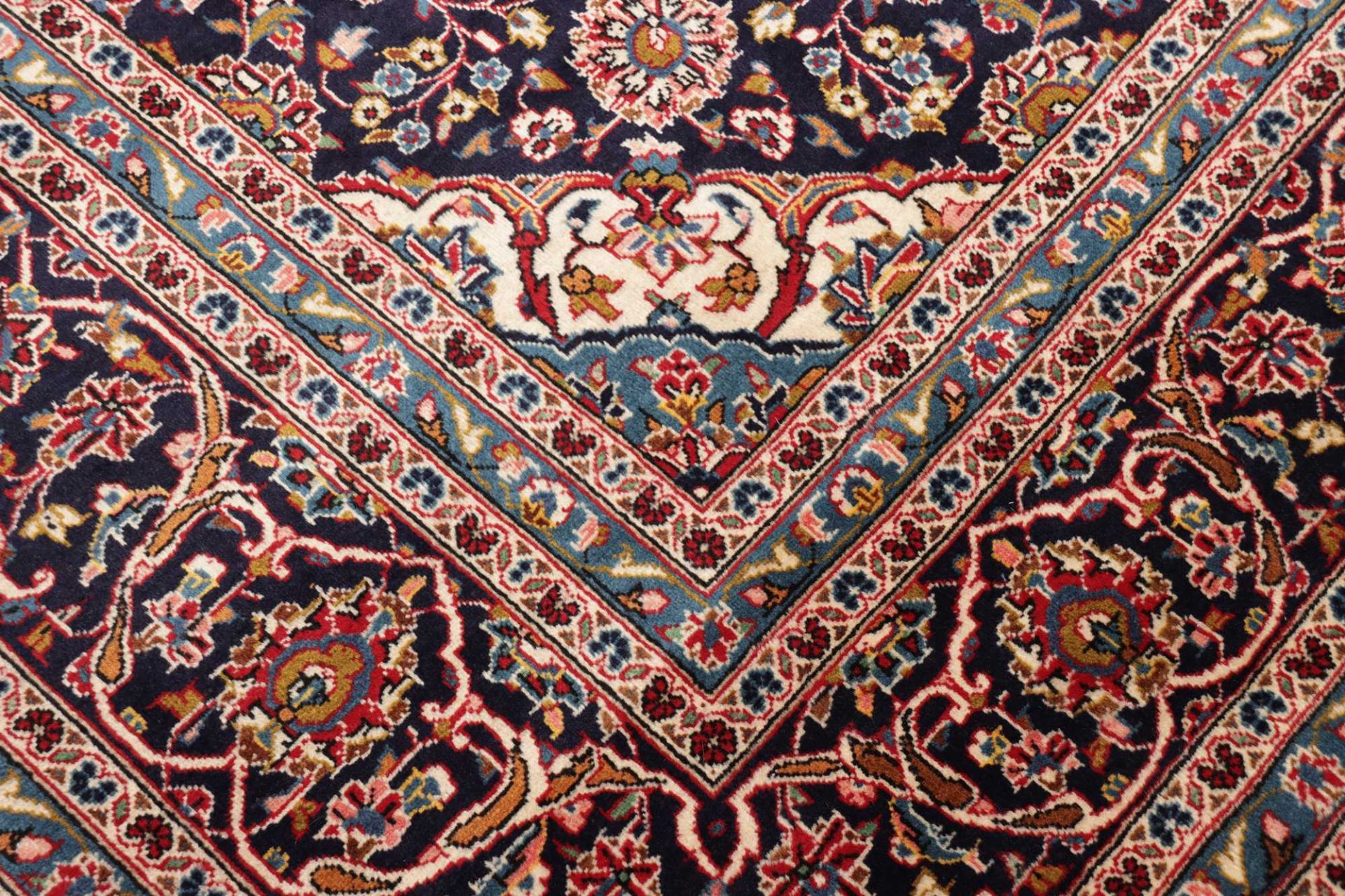 Kashan Persian Rug 245 × 359 cm, Wool, hand-knotted