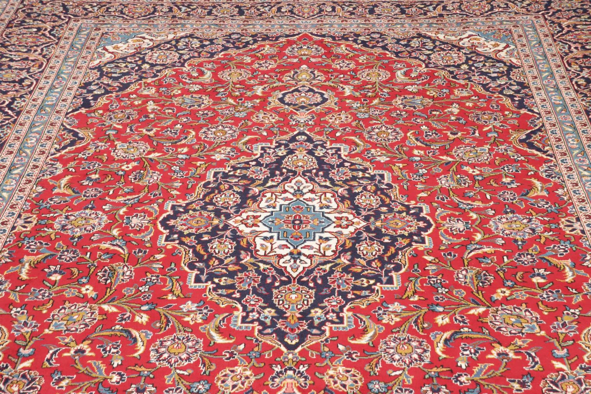 Kashan Persian Rug 245 × 359 cm, Wool, hand-knotted
