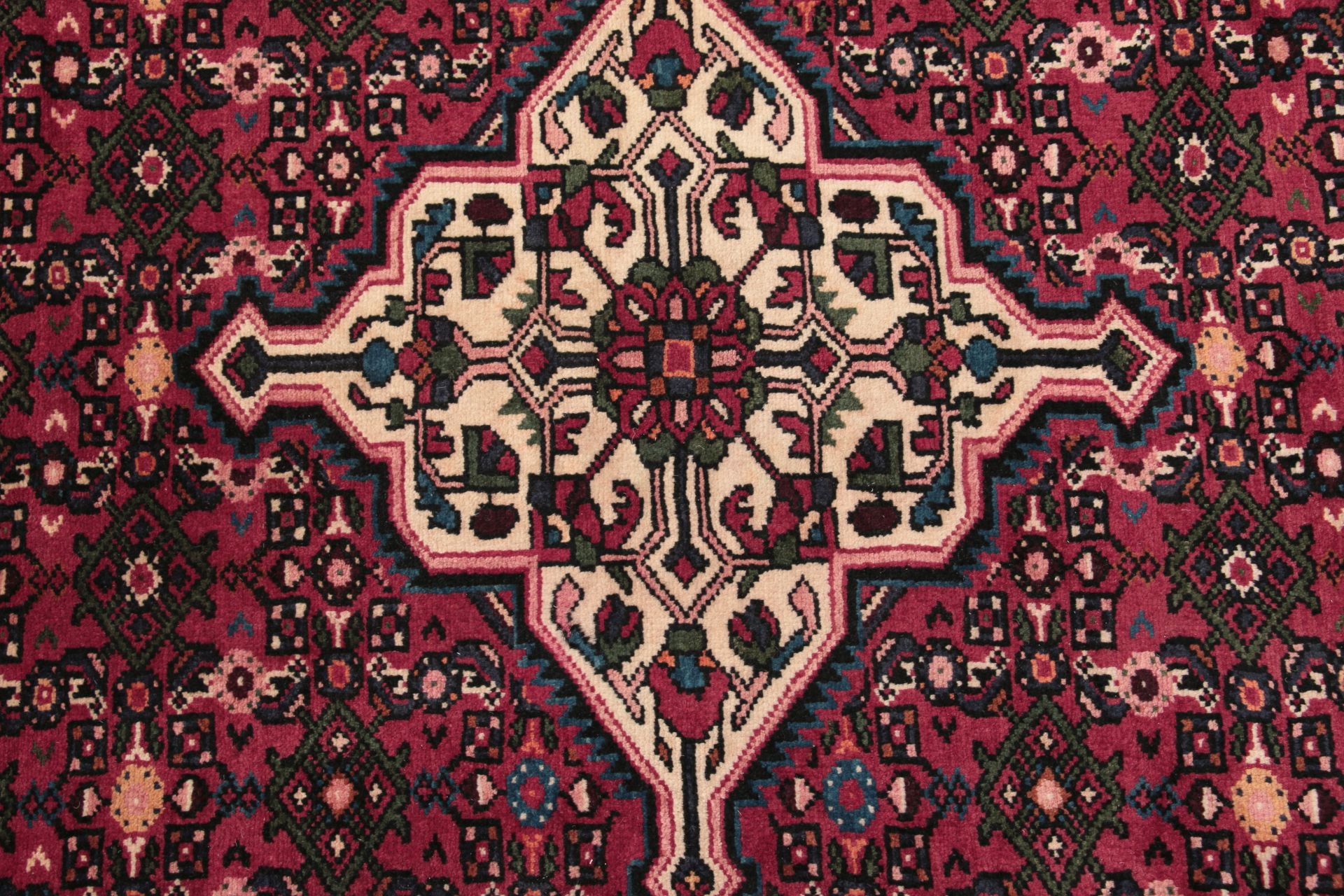 Hand-Knotted Wool Hamadan Persian Rug, 205 × 300 cm