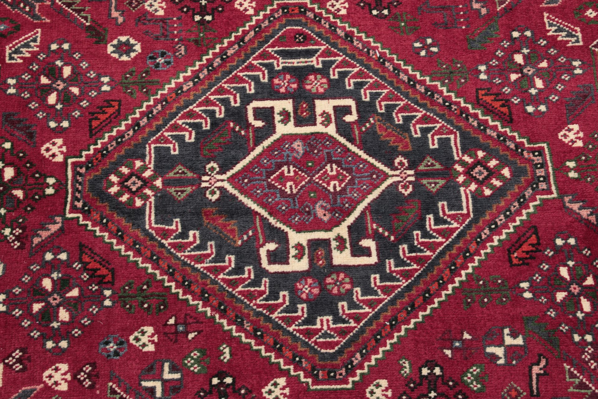 Qashqai Persian Rug 185 × 295 cm, Wool, hand-knotted