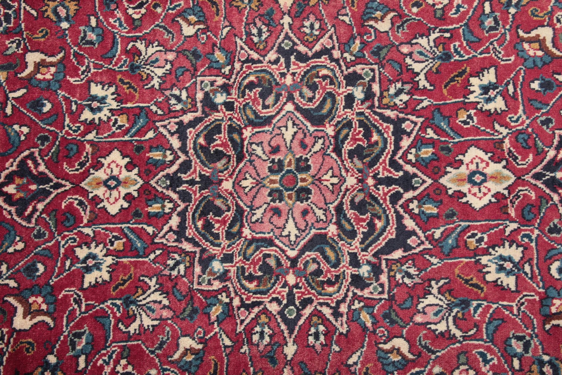 Hamadan Persian Rug 210 × 315 cm, Wool, hand-knotted