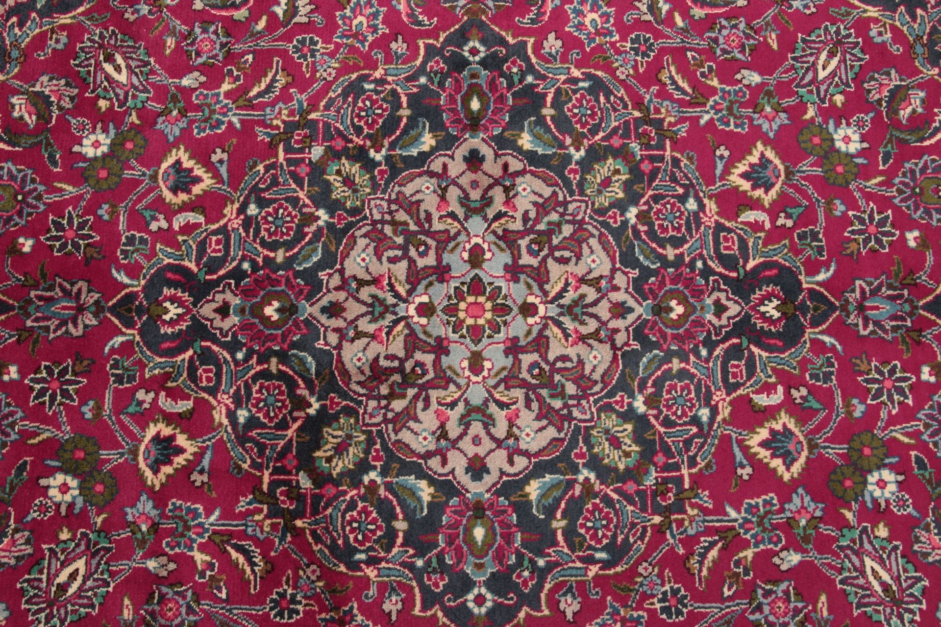 Mashhad Persian Rug — hand-knotted, 200 × 300 cm, Wool