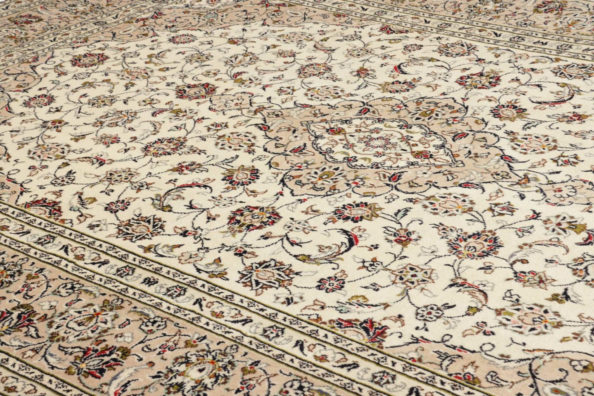 Kashan Persian Rug — hand-knotted, 201 × 289 cm, Wool
