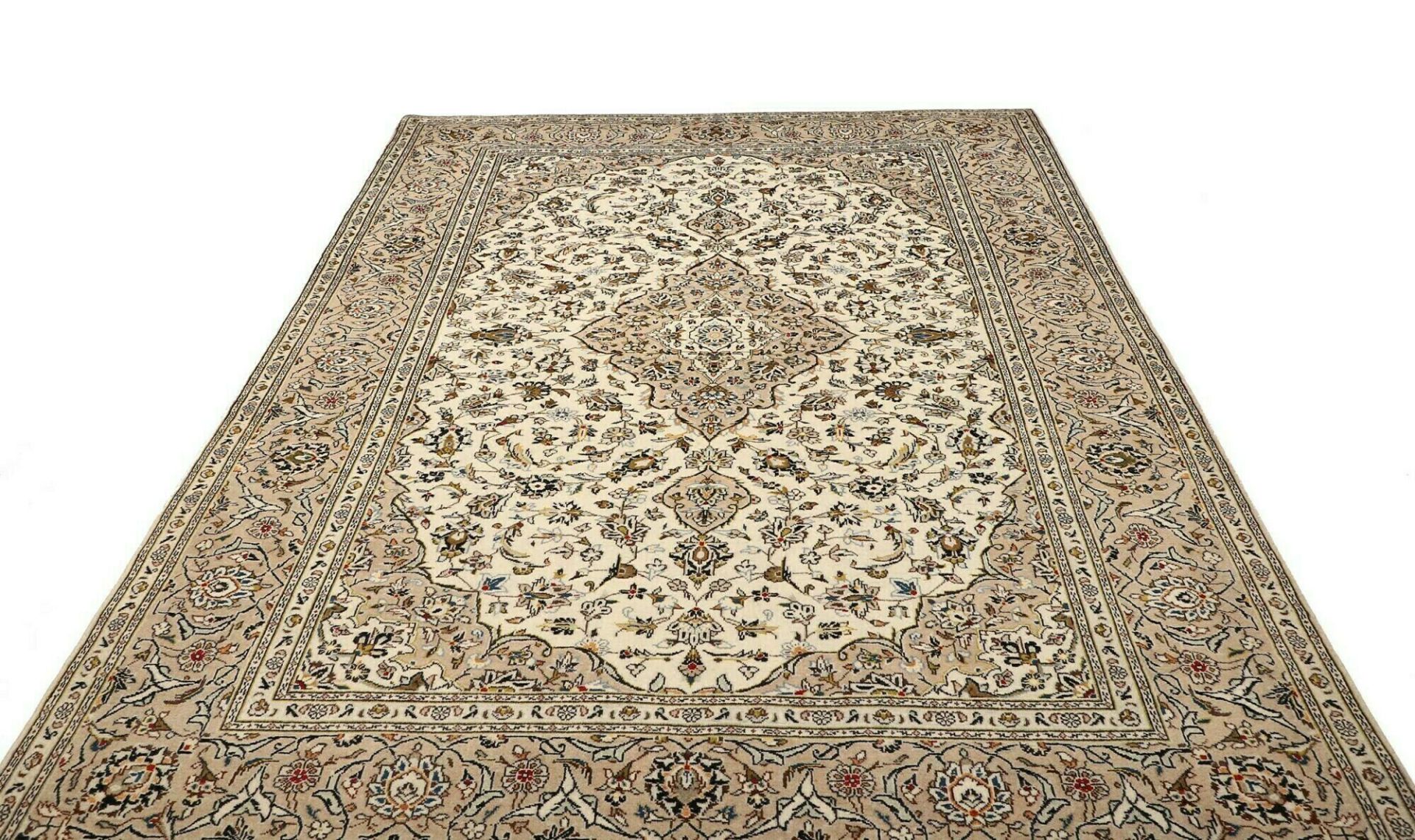 Kashan Persian Rug 196 × 292 cm, Wool, hand-knotted