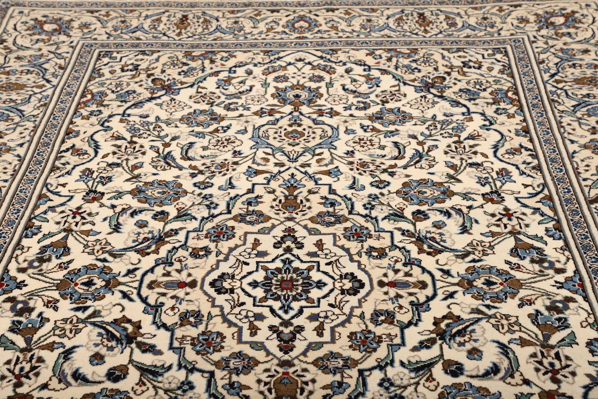 Kashan Persian Rug — hand-knotted, 197 × 309 cm, Wool