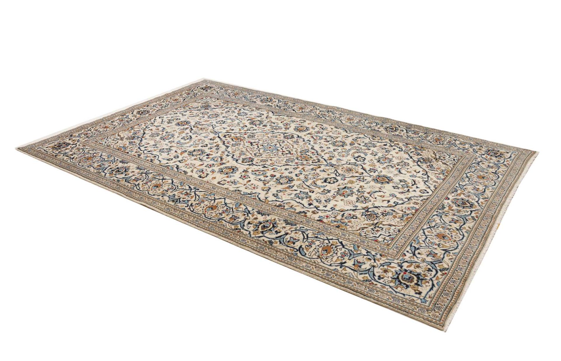 Hand-Knotted Wool Kashan Persian Rug, 197 × 307 cm