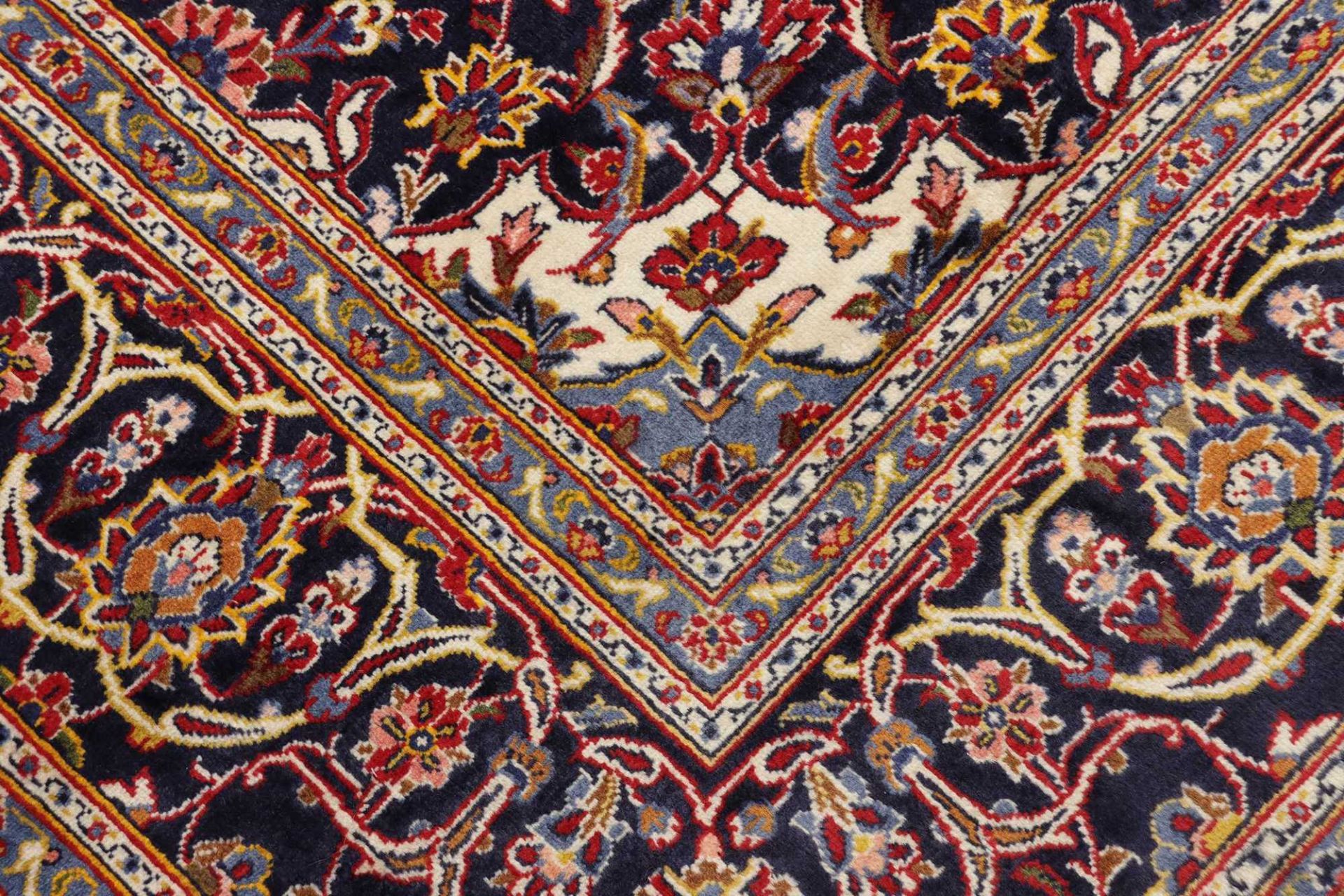 Kashan Persian Rug — hand-knotted, 204 × 292 cm, Wool