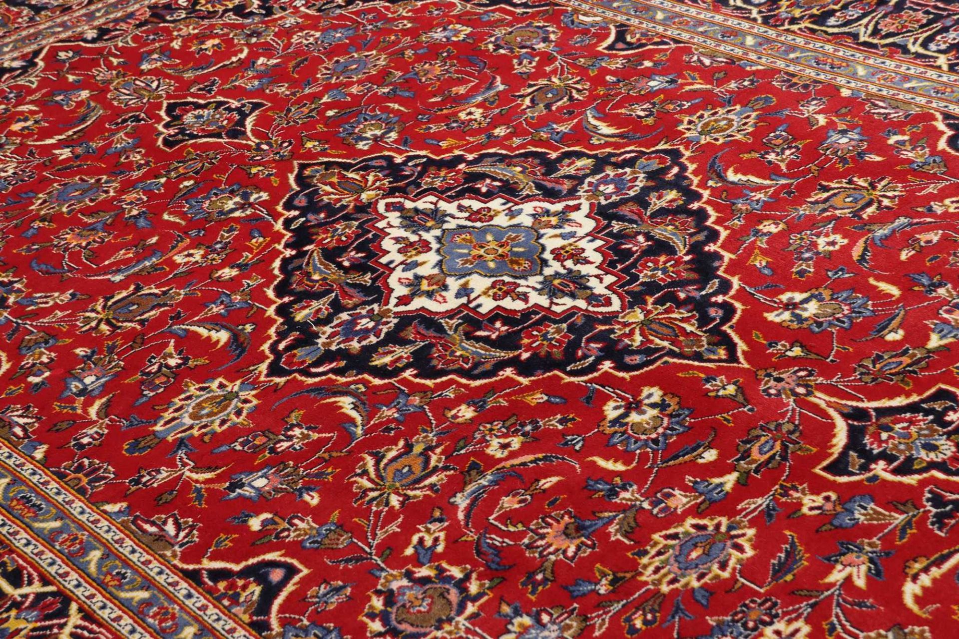 Kashan Persian Rug — hand-knotted, 204 × 292 cm, Wool