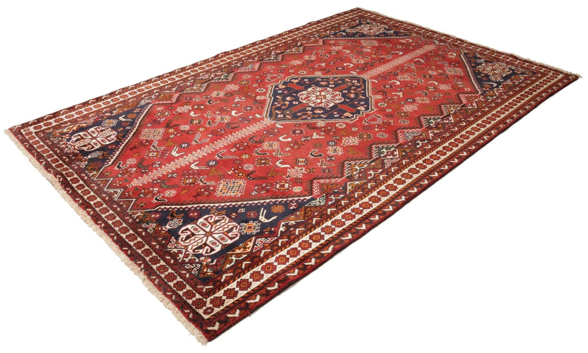 Qashqai Persian Rug 209 × 314 cm, Wool, hand-knotted