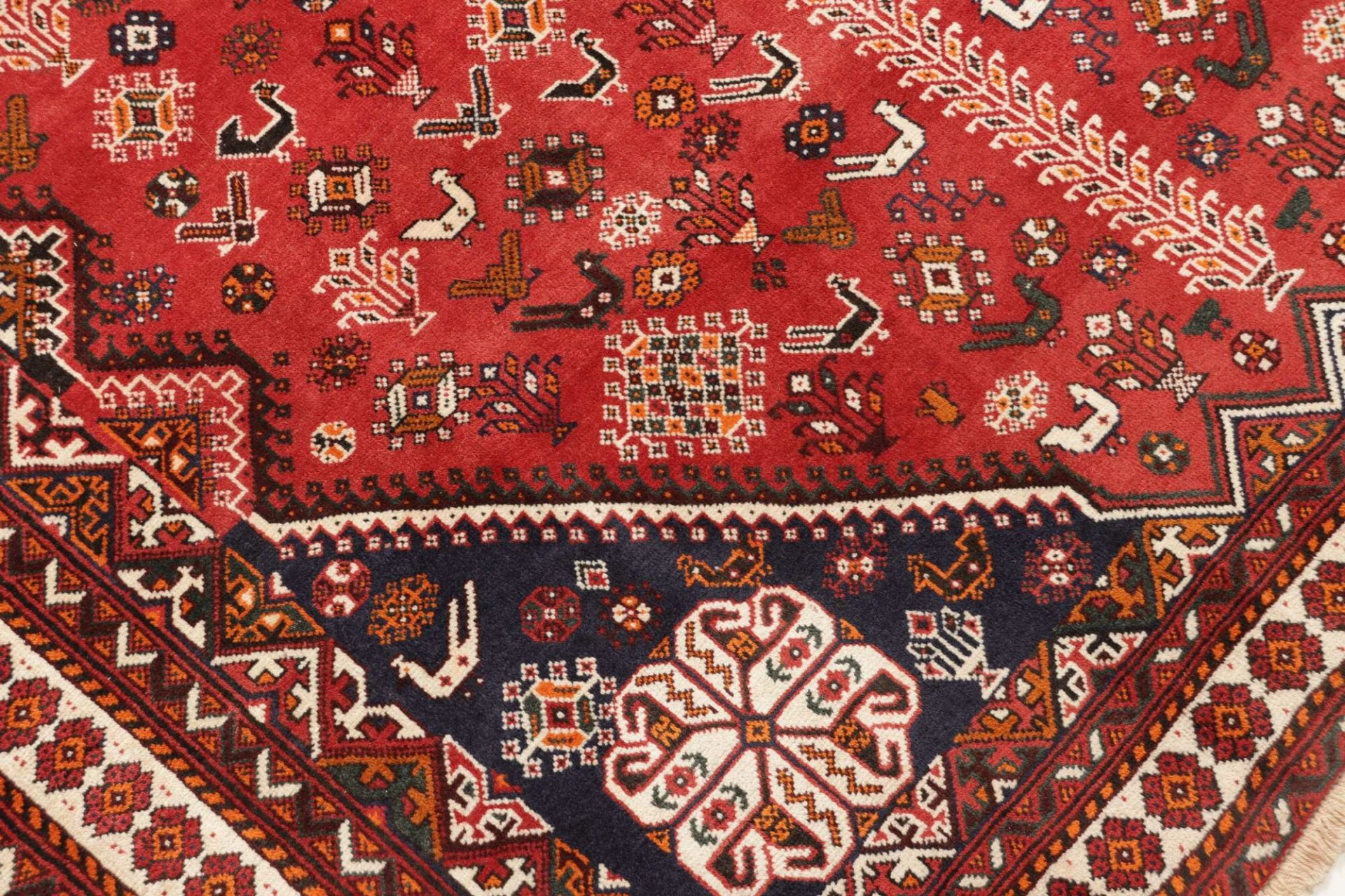 Qashqai Persian Rug 209 × 314 cm, Wool, hand-knotted