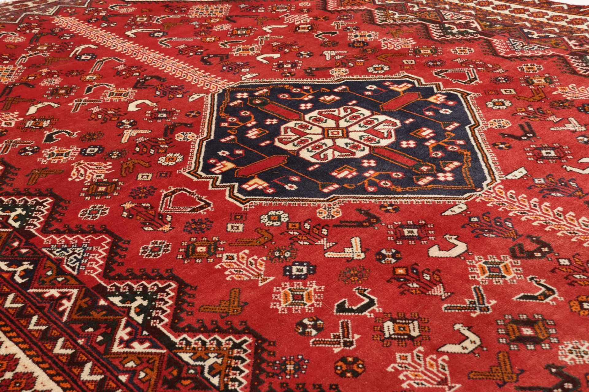 Qashqai Persian Rug 209 × 314 cm, Wool, hand-knotted